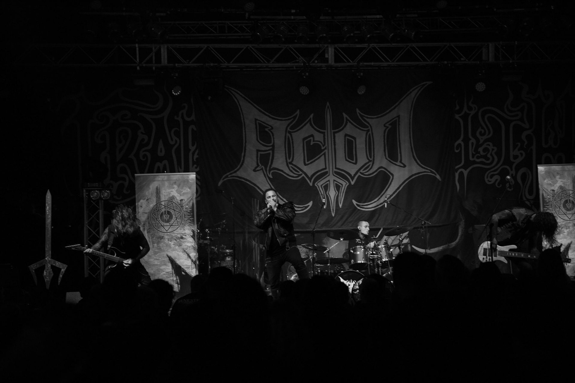 ACOD (Francja) death metal, thrash metal,
Fred: Vocals,
Jerome: Guitars/Bass,
Raph: Drums,
SonyMusic RCA
Knockoutprod
fot. Andrzej kaziq Wasilkiewicz/Reporter