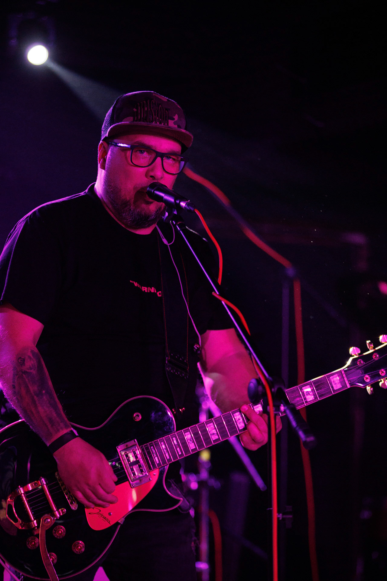 12.11.2021 koncert Holyguns Warszawa klub Remontsupport Lipali. Polski rock.fot. Andrzej Wasilkiewicz/REPORTER