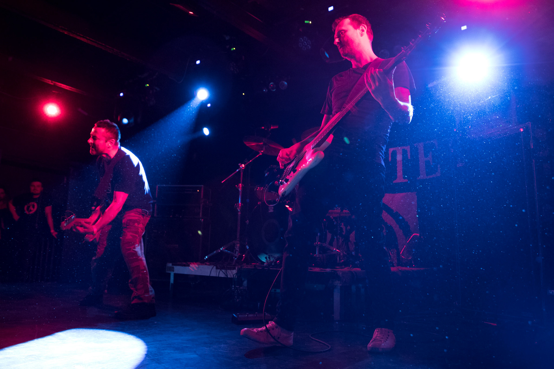 9.12.2017r Dezerter koncert Proxima, Robert Robal Matera gitara, wokal, Krzysztof Grabowski perkusja , Jacek Chrzanowski gitara basowa fot. Andrzej Wasilkiewicz/Reporter