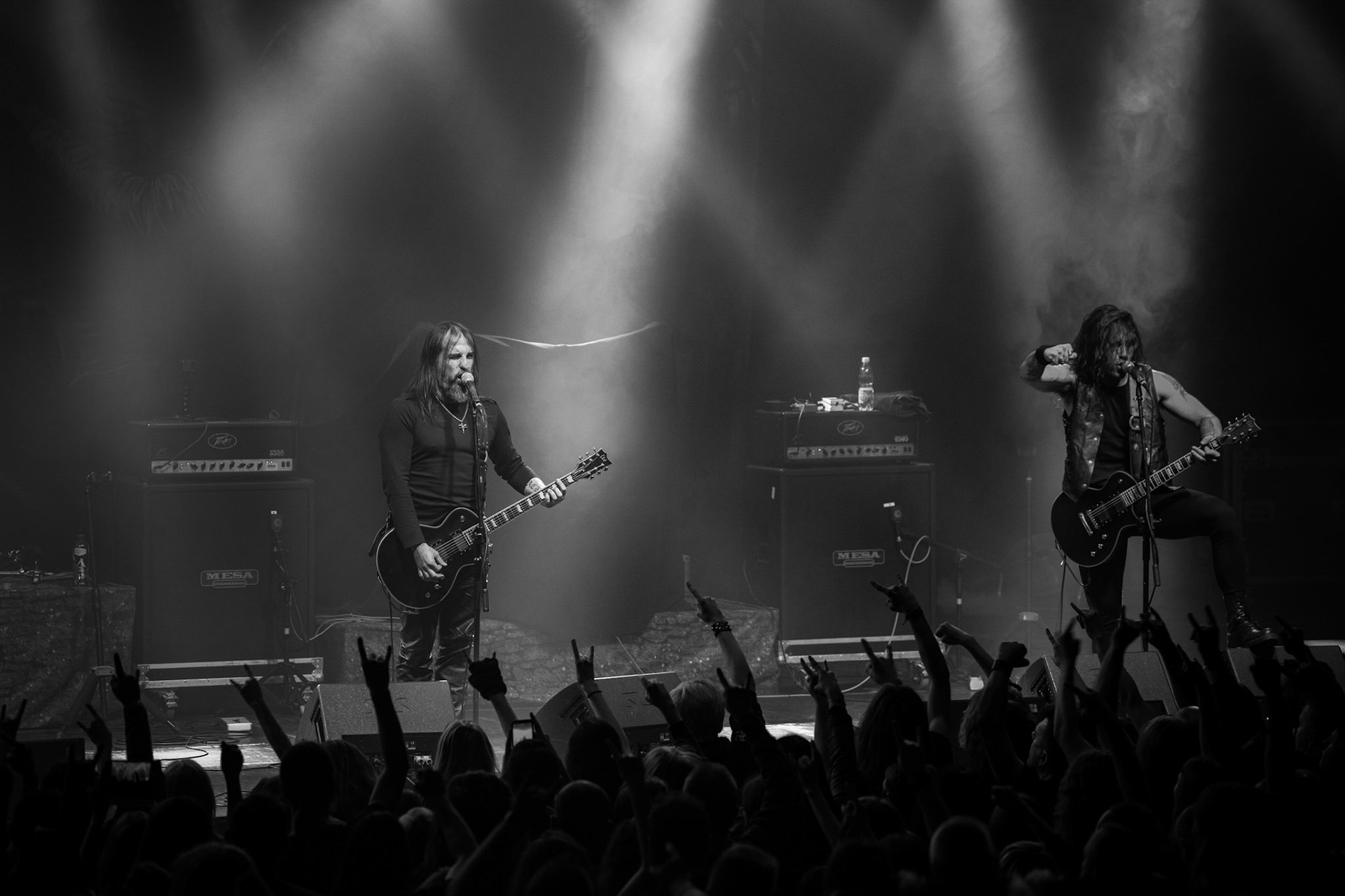 25.11.2019 Warszawa Klub Progresja Europejska Trasa Moonspell z Rotting Christ 2019 
koncert Rotting Christ
N/z Sakis Tolis gitara wokal
N/z Themis Tolis perkusja 
N/z Vagelis Karzis gitara basowa
N/z George Emmanuel  gitara
fot. Andrzej Wasilkiewicz/REPORTER