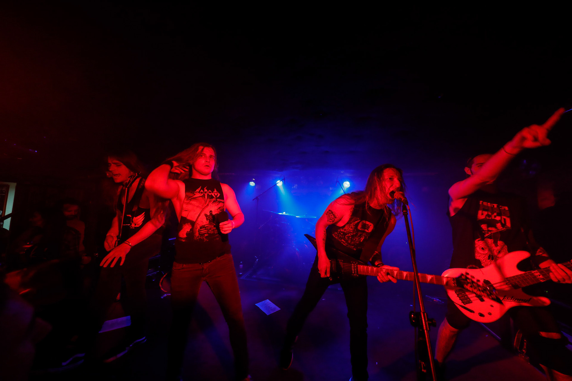 Tester Gier - Rybnik, Polska,
Crossover Thrash, Techniczny Punk Rock, hardcore,