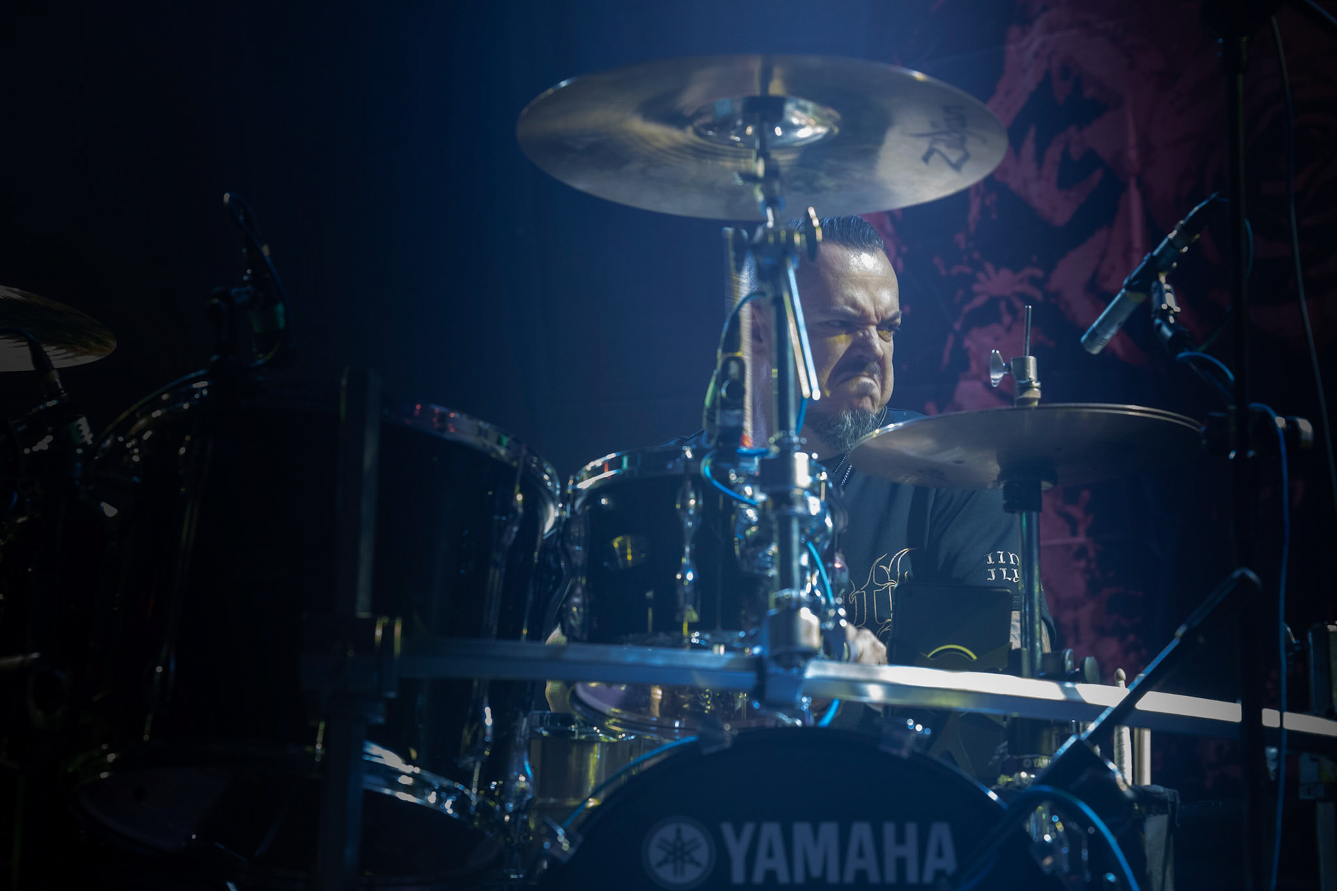 nz. Iggor Cavalera perkusja, Europejska trasa koncertowa Return Beneath Arise - Cavalera Conspiracy. 
Max i Iggor Cavalera ex-Sepultura.
Koncert w warszawskiej Progresji 20.11.2019
Live Nation Polska
groove metal, thrash metal, metal, 
fot. Andrzej Wasilkiewicz/Reporter