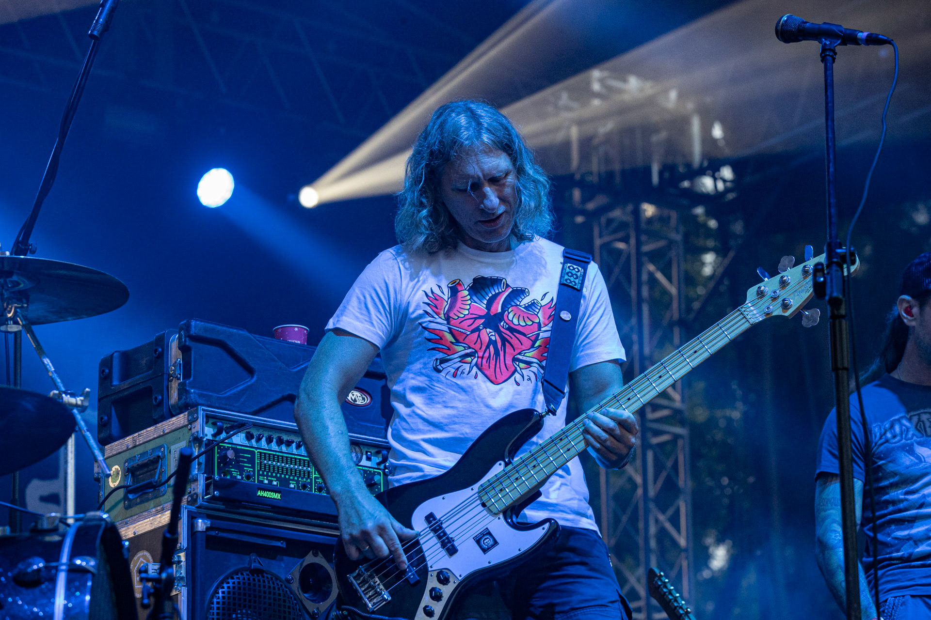 Koncert Luxtorpeda 10 urodziny. Warszawa Progresja.Gramy do Woli.n/z.Krzysztof „Kmieta” Kmiecik – gitara basowaFot. Andrzej kaziq Wasilkiewicz/Reporter