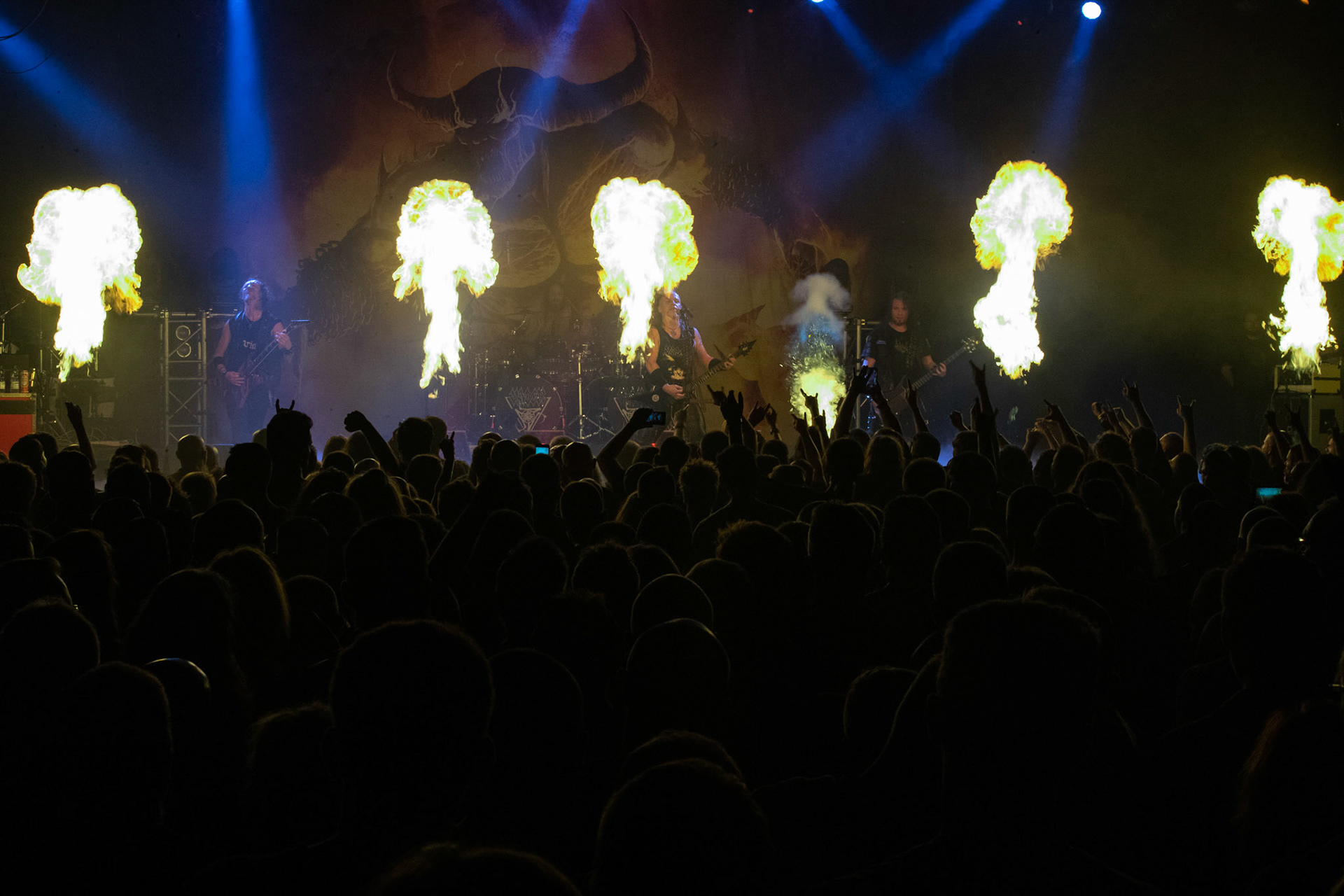 Legendy Metalu Vader - Death Metal - koncert Legendy Metalu w warszawskiej Progresji, 
Peter: Guitar + Vocals
Pajak: Guitar
Hal: Bass
James: Drums
fot. Andrzej kaziq Wasilkiewicz/Reporter