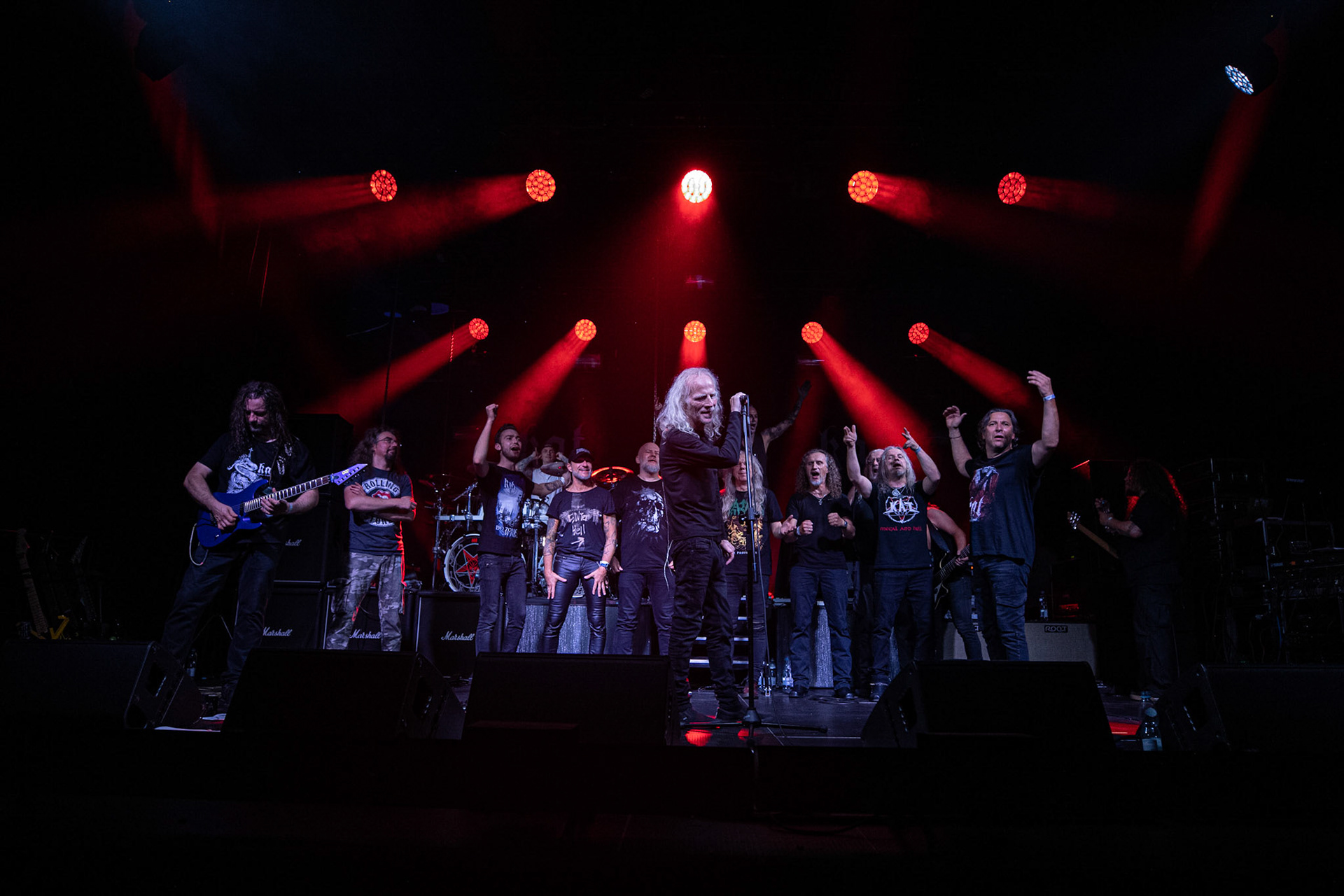 12.09.2021 - KAT i Roman Kostrzewski - koncert "Do zobaczenia w piekle" Wroclaw, Centrum Koncertowe A2.  Roman Kostrzewski – wokalJacek Nowak – perkusjaKrzysztof Pistelok – gitaraJacek Hiro – gitaraMichal Laksa – basGościnnie: Adam „Nergal” Darski (Behemoth)Piotr „Peter” Wiwczarek (Vader),Tomasz „Titus” Pukacki (Acid Drinkers)Adrian „Fred” Frelich (Dragon)Krzysztof „Fazi” Oset (ex-Kat)Piotr „Mancover” Mańkowski (Wolf Spider)Wacław „Vogg” Kiełtyka (Decapitated)Marek „Spider” Pająk (Vader)Jarek „Gronos” Gronowski (Dragon, ex-Kat)Paweł „Baitel” Pasek (Decapitated) Piotr Radecki (ex-Kat &amp; Roman Kostrzewski)fot. Andrzej kaziq Wasilkiewicz