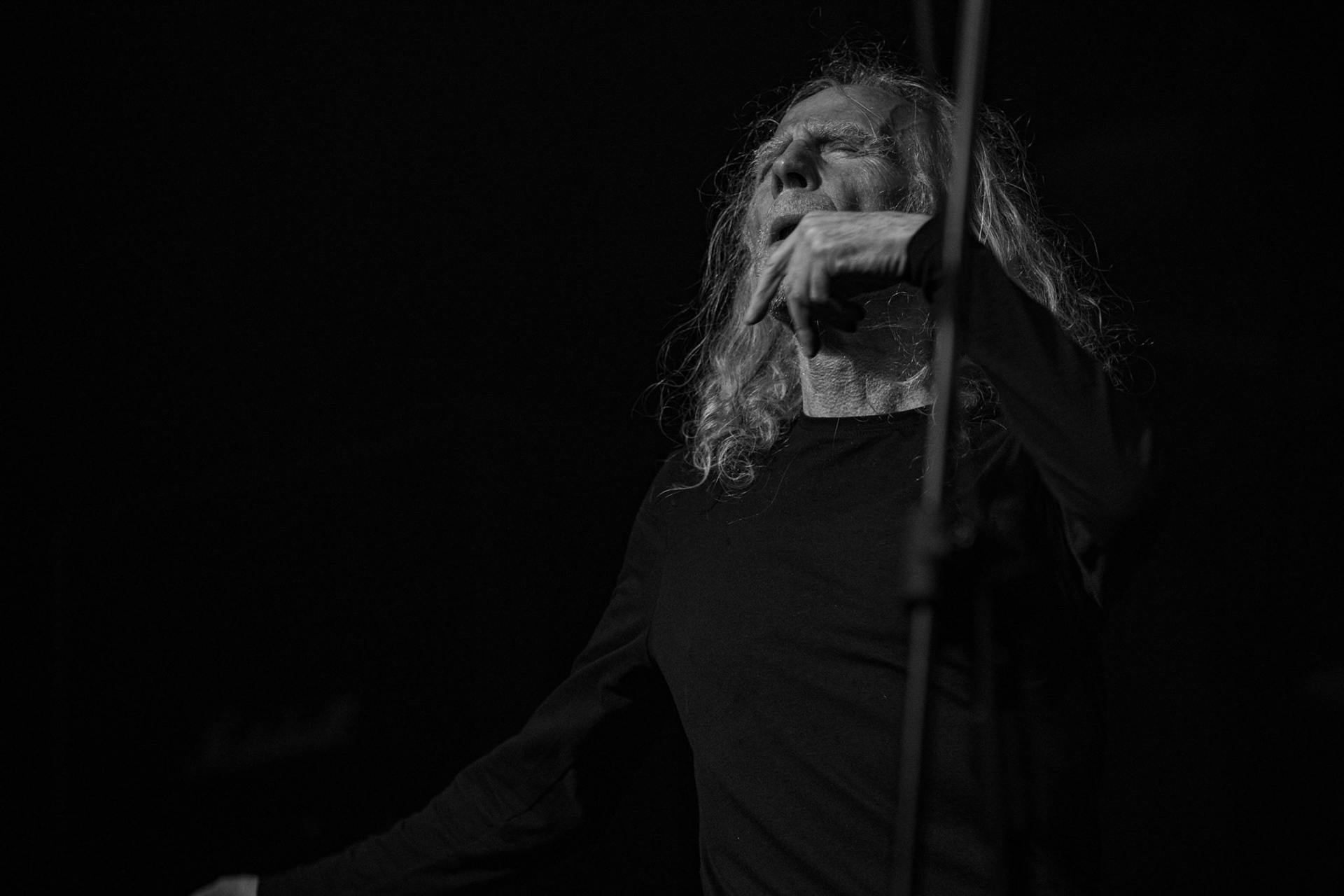 12.09.2021 - KAT i Roman Kostrzewski - koncert "Do zobaczenia w piekle" Wroclaw, Centrum Koncertowe A2.  Roman Kostrzewski – wokalJacek Nowak – perkusjaKrzysztof Pistelok – gitaraJacek Hiro – gitaraMichal Laksa – basGościnnie: Adam „Nergal” Darski (Behemoth)Piotr „Peter” Wiwczarek (Vader),Tomasz „Titus” Pukacki (Acid Drinkers)Adrian „Fred” Frelich (Dragon)Krzysztof „Fazi” Oset (ex-Kat)Piotr „Mancover” Mańkowski (Wolf Spider)Wacław „Vogg” Kiełtyka (Decapitated)Marek „Spider” Pająk (Vader)Jarek „Gronos” Gronowski (Dragon, ex-Kat)Paweł „Baitel” Pasek (Decapitated) Piotr Radecki (ex-Kat &amp; Roman Kostrzewski)fot. Andrzej kaziq Wasilkiewicz