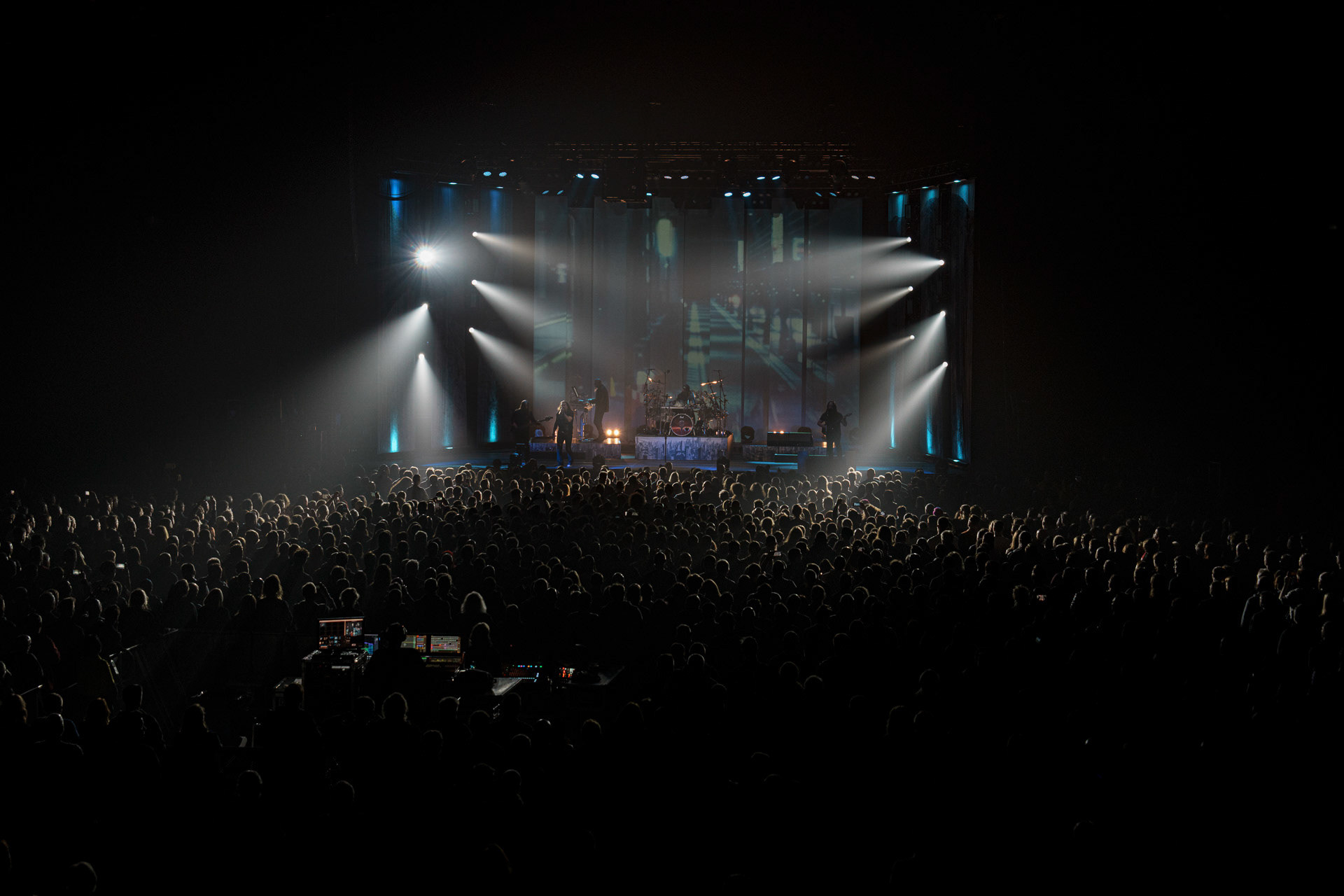 29.01.2023 Dream Theater - warszawski koncert ikony progresywnego metalu/rocka, hala COS Torwar. Produkcja Winiary Bookings. Fot. Andrzej Wasilkiewicz/Reporter