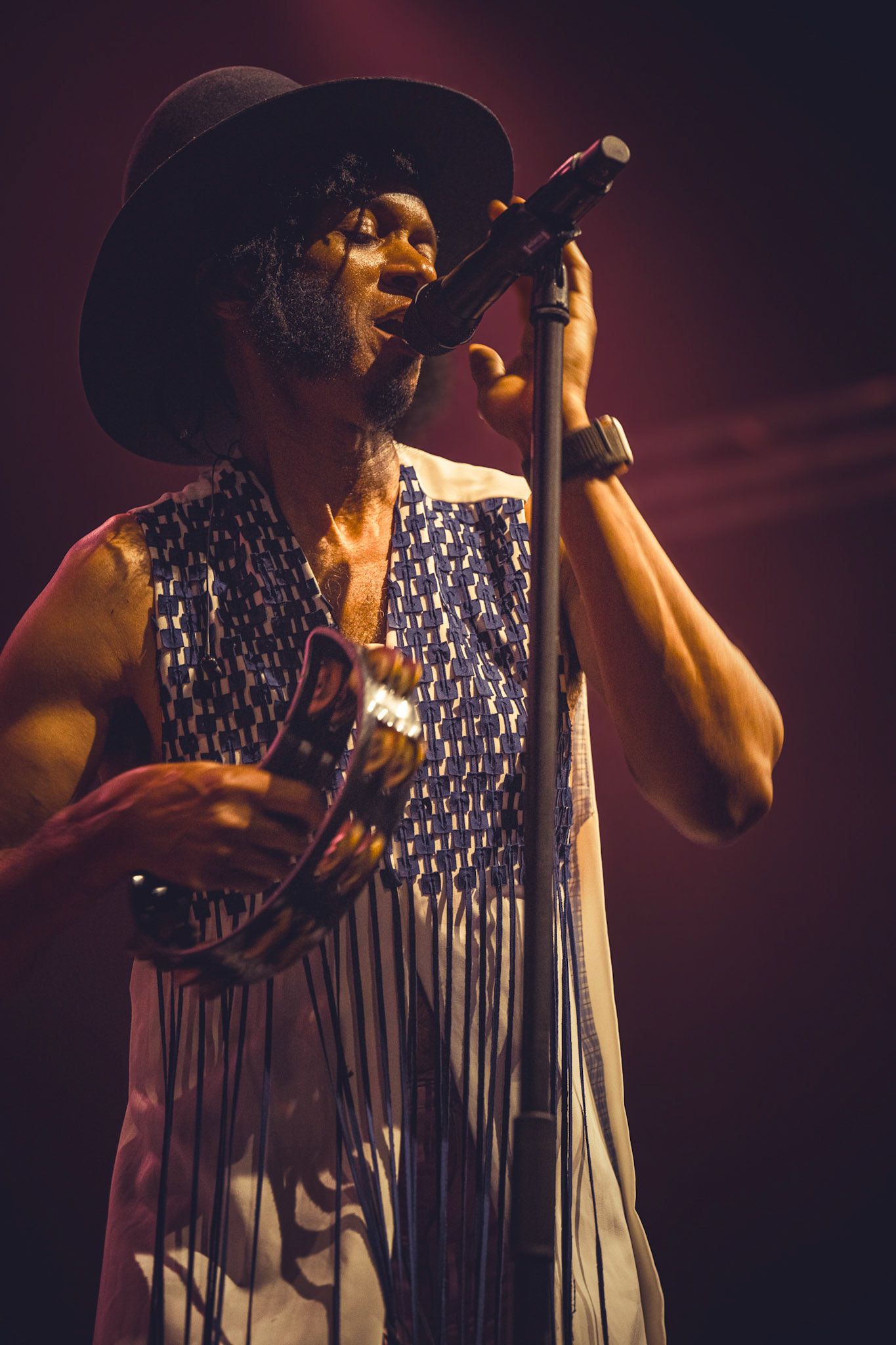 2024.07.16 Fantastic Negrito w warszawskiej Progresji  -  fot. Andrzej Wasilkiewicz kaziq.com