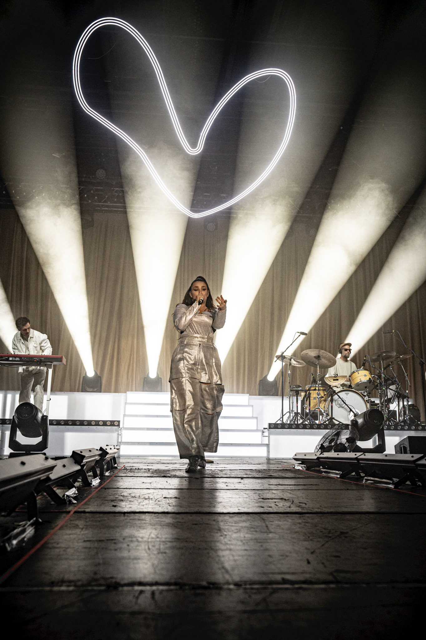 28.10.2023 Ewa Farna specjalny koncert urodzinowy Warszawa, Klubie PROGRESJA, fot. Andrzej Wasilkiewicz/Reporter