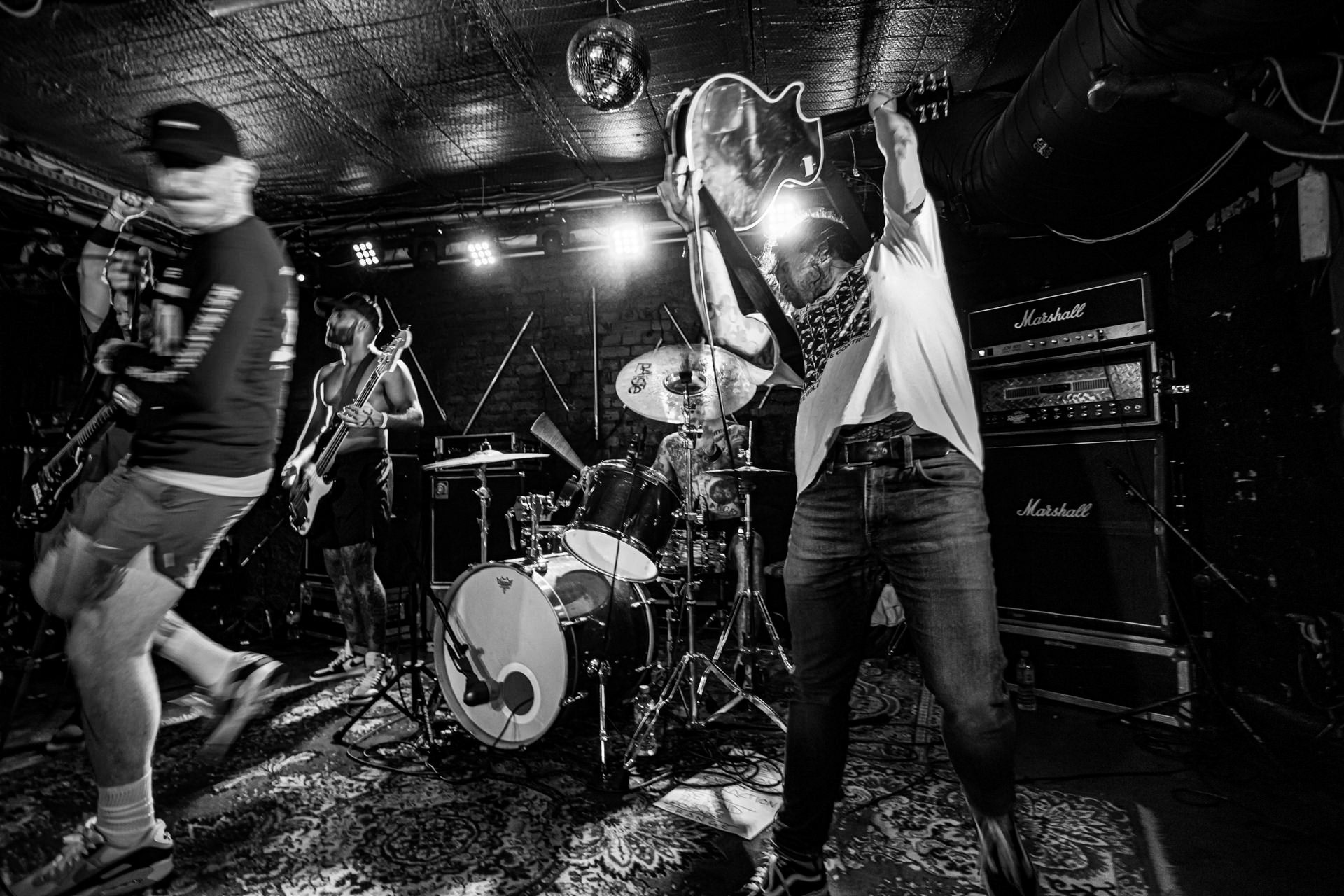 26.07.2022 CHANGE przed Youth of Today Warszawski koncert w Hydrozagadce. Produkcja WiniaryBookings. fot. Andrzej Wasilkiewicz/kaziq.com