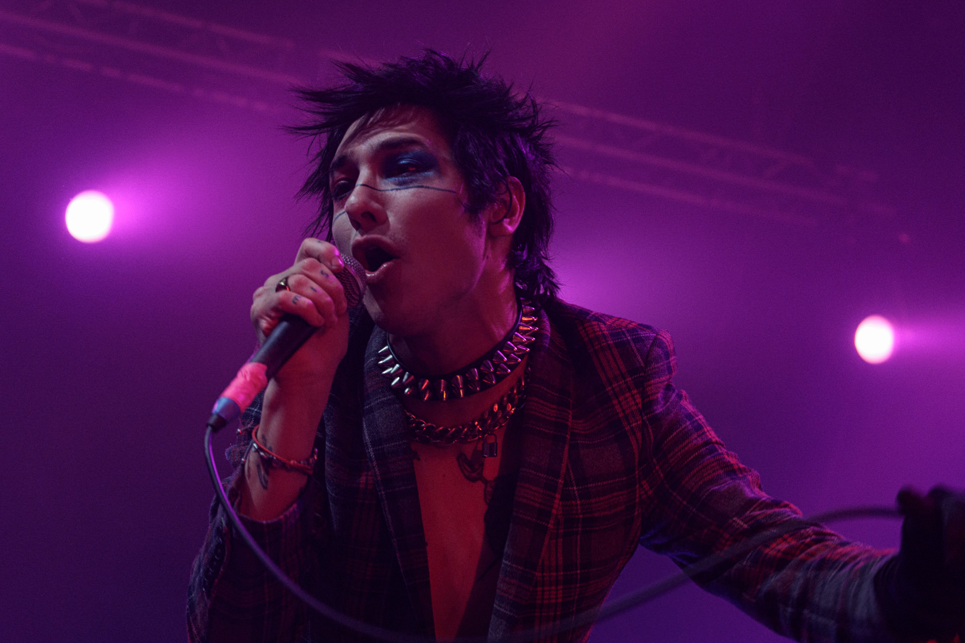 Palaye Royale - Warszawski koncert zespołu braci Kropp w Progresji. Art rock, rock and roll, glam rock, garage rock, indie rock, WiniaryBookings, fot. Andrzej Wasilkiewicz/Reporter