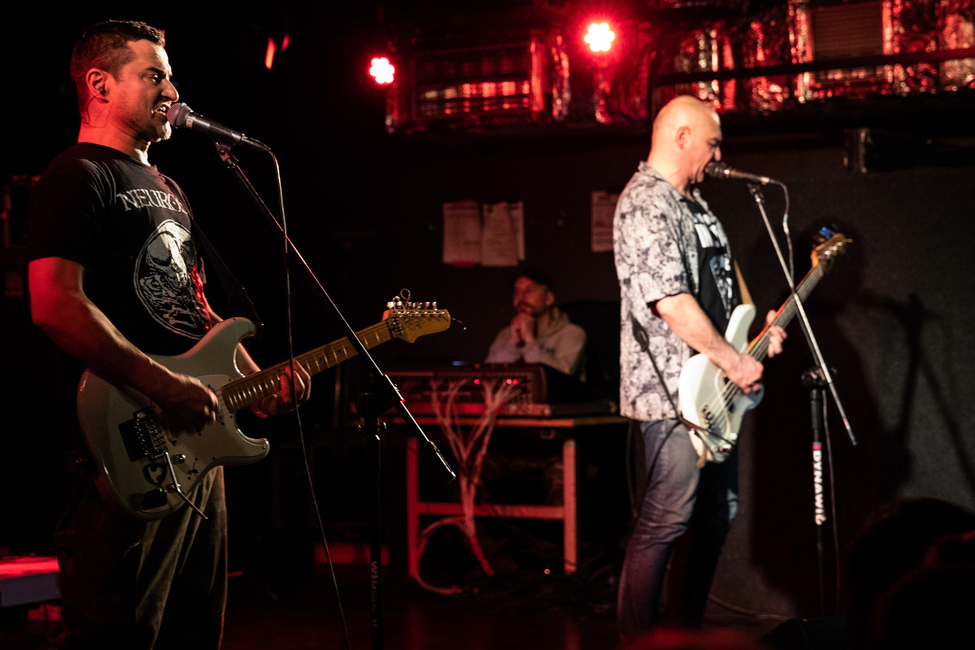 8.12.2018r Dezerter koncert Proxima, Robert Robal Matera gitara, wokal, Krzysztof Grabowski perkusja, fot. Andrzej Wasilkiewicz/Reporter