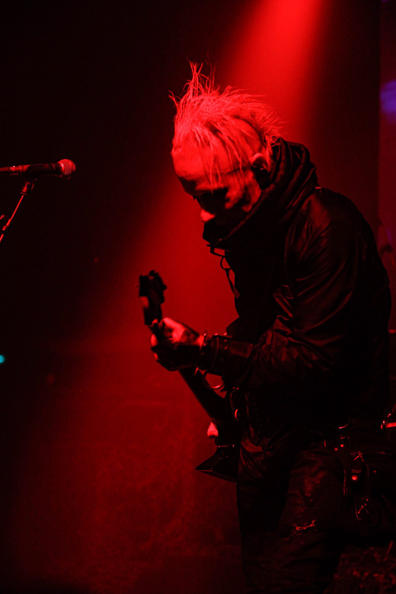 9.08.2022 FRONT LINE ASSEMBLY (Metropolis Records/Kanada) - Industrial/EBM - Warszawski koncert w Progresji.  WiniaryBookings,fot. Andrzej Wasilkiewicz/kaziq.com