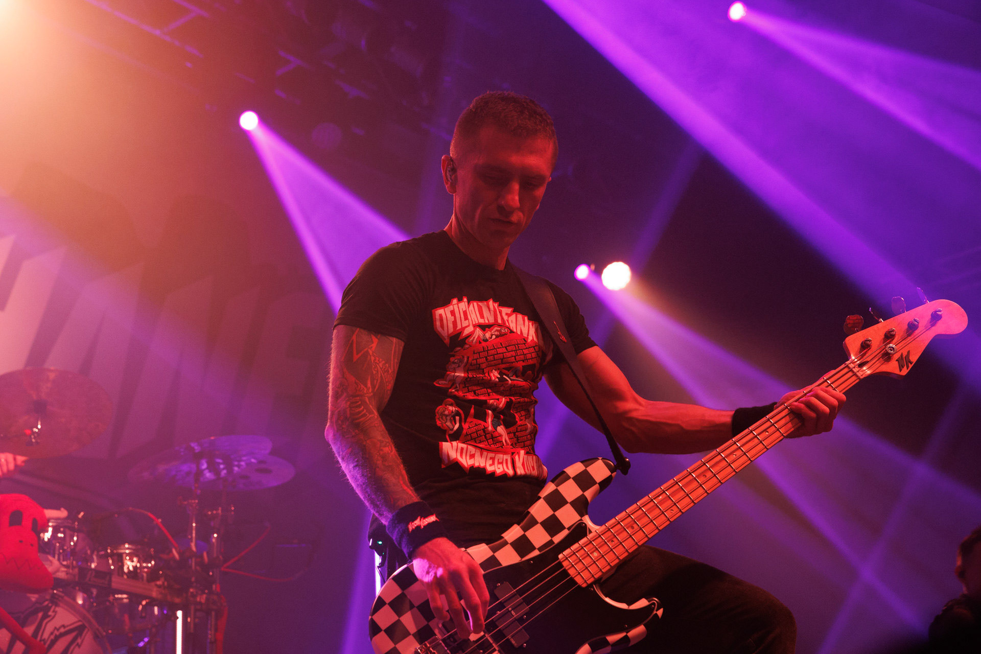 18.12.2021 Nocny Kochanek - Antysylwester Antyradia,18 lat klubu Progresja,Nocny Kochanek - koncert Warszawa,Progresja, Zdrajcy Metalu, klasyczny heavy metal, Alter Ego, Night Mistress.n/z Artur Pochwala – bas,Fot. Andrzej Wasilkiewicz/Reporter