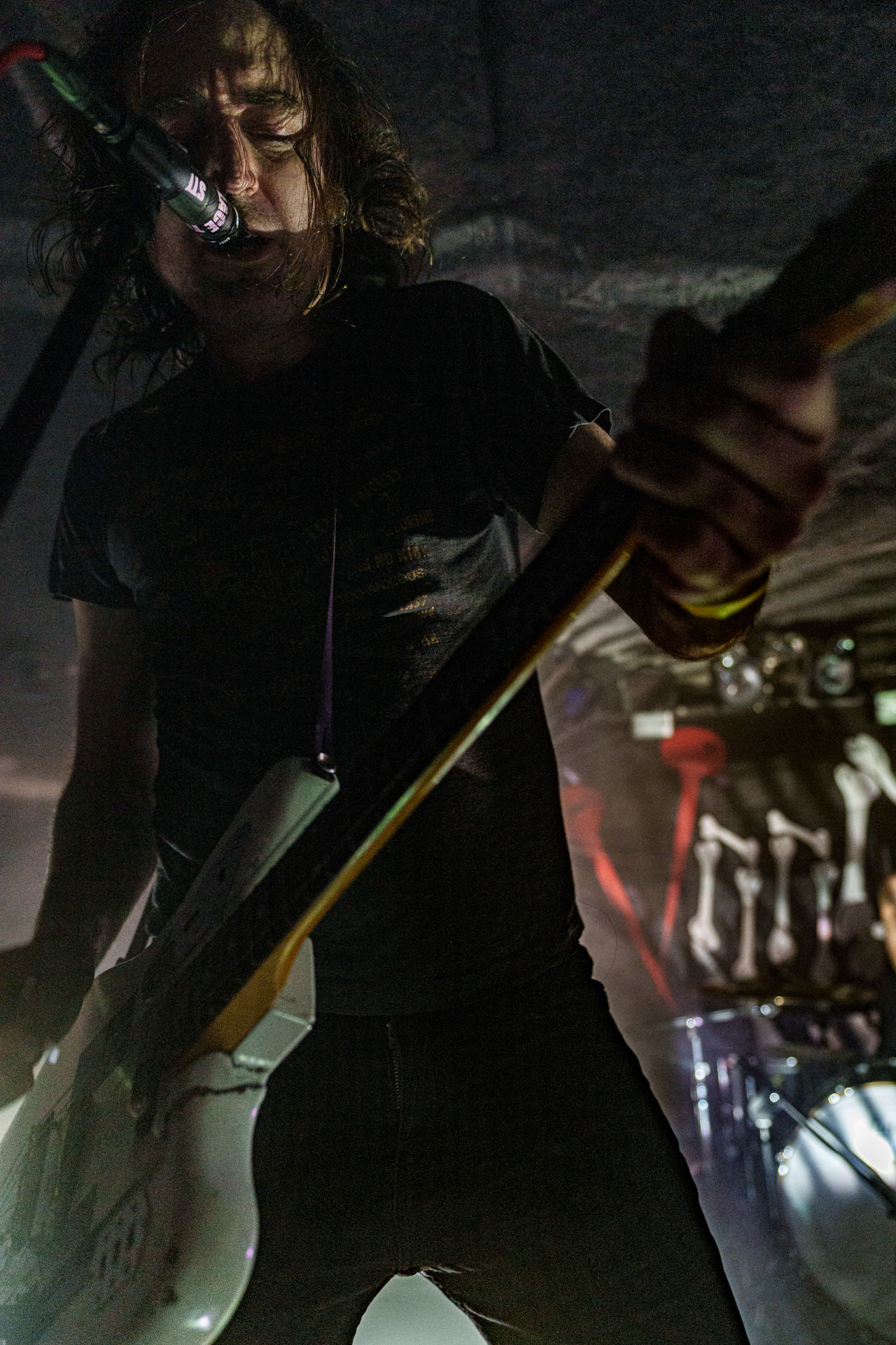 2023.02.6 - A Place To Bury Strangers (USA / Dedstrange) - noise rock.Warszawa VooDoo, Winiary Bookings. Fot. Andrzej Wasilkiewicz/Reporter