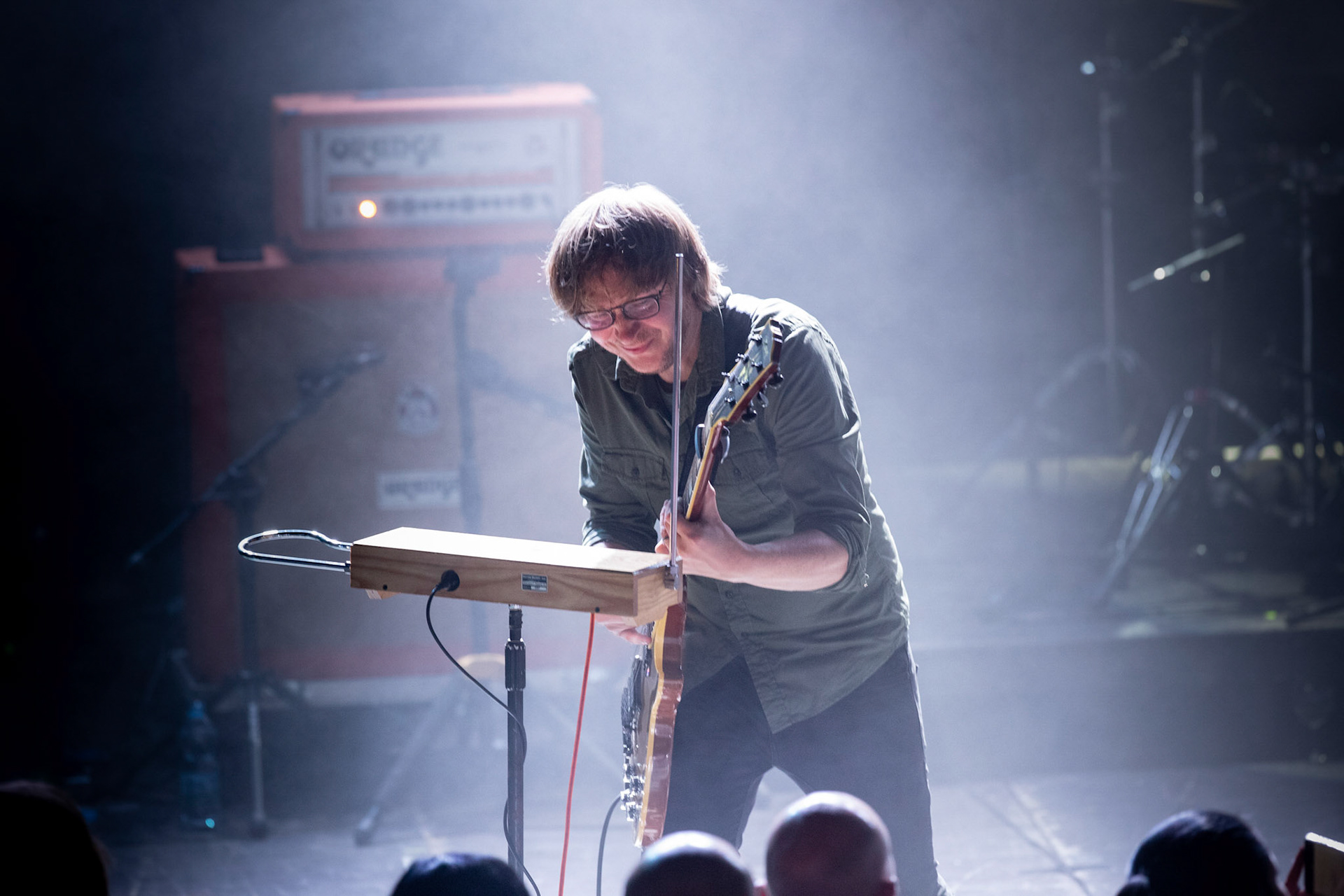 The Gathering: holenderska grupa rockowa, trasa The Gathering_30th Anniversary od doom-metalowego brzmienia z lat 90 po melodyjne i klimatyczne rejony rocka, trip-rock, post-rock, metalu, czy shoegaze. Koncert Warszawa Progresja, HQ44

The Gathering w składzie:
Silje Wergeland – wokal
Rene Rutten – gitara
Hans Rutten – perkusja
Frank Boeijen – klawisze
Hugo Prinsen Geerligs – bass
fot. Andrzej kaziq Wasilkiewicz/Reporter