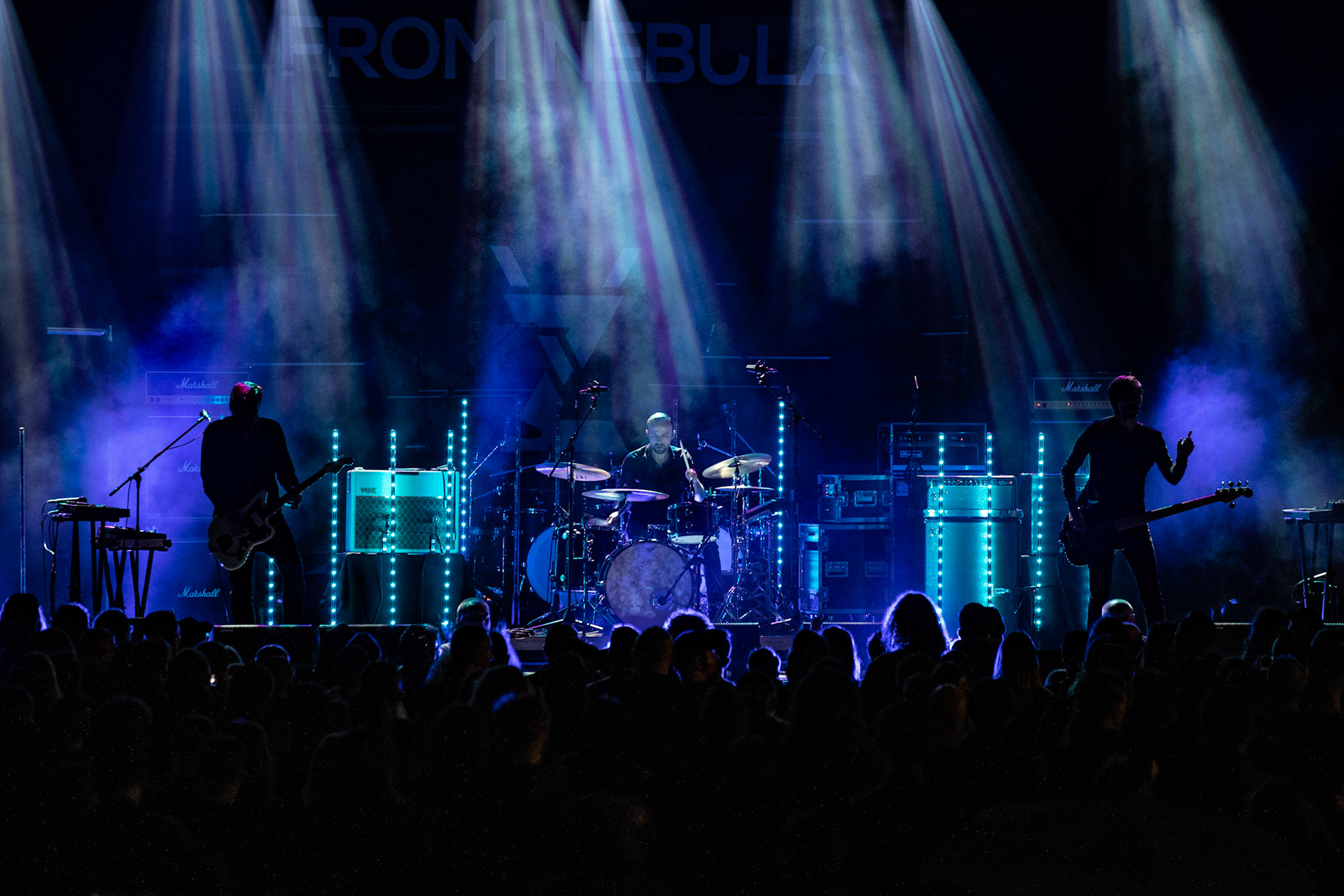 16.09.2021 TIDES FROM NEBULA koncert, Krakow Hype Park,Knock Out Production, Mystic Production,Post-rock, muzyka alternatywna, progresywny rock.n/z Maciej Karbowski – gitara, instrumenty klawiszowen/z Przemek Weglowski – gitara basowan/z Tomasz Stolowski – perkusjaFot. Andrzej Wasilkiewicz/Reporter