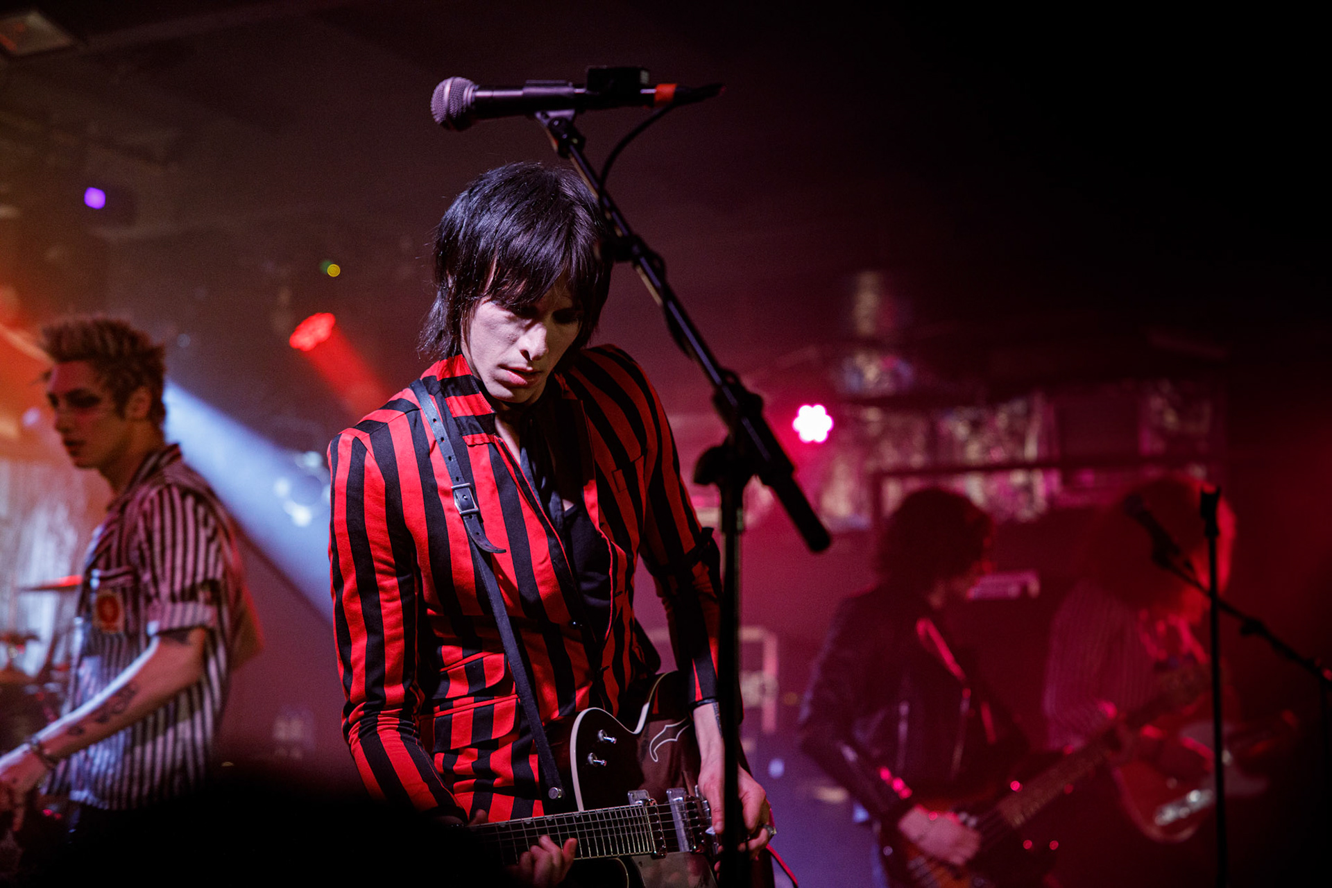 PALAYE ROYALE
The Bastards World Tour 2020: Europe.
Palaye Royal - Kanadyjski Fashion Art Rock Band,
nz. Remington Leith – Vocals,
nz. Sebastian Danzig – Guitar/Organ,
nz. Emerson Barrett - Drums,
Koncert w warszawskiej Proximie 10.03.2020
Sumerian Records, WiniaryBookings,
fot. Andrzej Wasilkiewicz/kaziq.com
