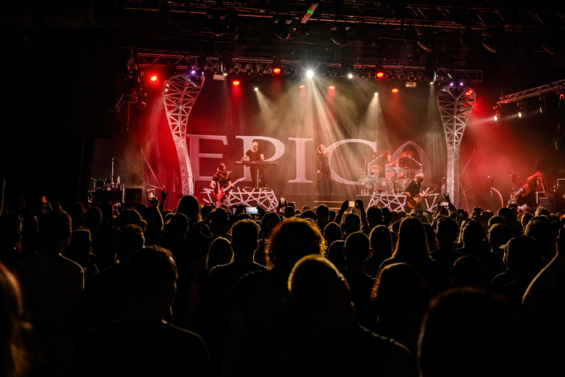 16.08 2024 Epica - Summer Folks. Warszawa Progresja, Knock Out Productions, fot. Andrzej Wasilkiewicz/kaziq.com