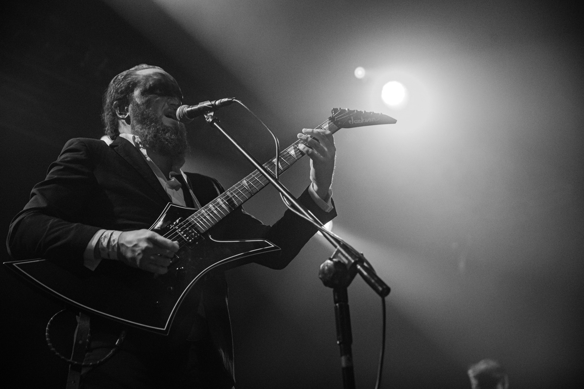 18.12.2021 Masturbator - Antysylwester Antyradia, 18 lat klubu Progresja,n/z Vithor/ growl-git, n/z Raefoth/bas, n/z Czaha/beki, n/z Mayhem/git,metal, blackmetal, thrashmetal, satanic old skull metal, fot. Andrzej Wasilkiewicz/Reporter