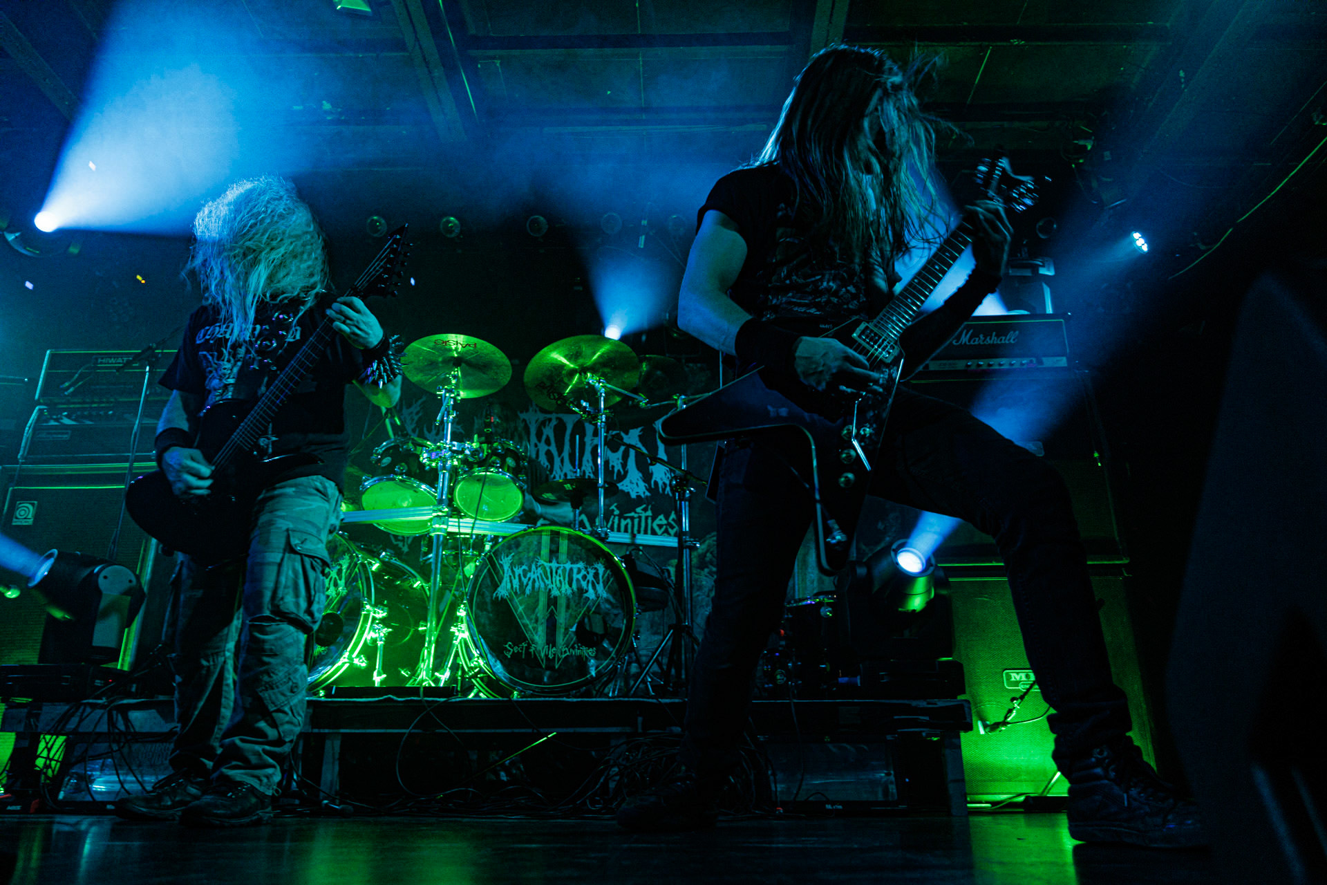 21.10.2022 - 𝗜𝗡𝗖𝗔𝗡𝗧𝗔𝗧𝗜𝗢𝗡 - amerykanski death metal w warszawskiej Proximie.Morderczy death metal na maksymalnie niskim stroju, halasie i chaosie nigdy nie stracil na sile - niezaleznie czy mowimy o swietnej nowej plcie, czy o kultowych strzalach rzedu "Onward to Golgotha". Sklad dowodzony przez Johna McEntee nigdy nie pudluje - na zywo rowniez.John McEntee - gitara, wokal, Kyle Severn - perkusja Alex Bouks - gitara,Chuck Sherwood - gitara basowa,Death metal, Black metal, Metal, Death-doom, Produkcja Knock Out Productions,fot. Andrzej Wasilkiewicz/Reporter