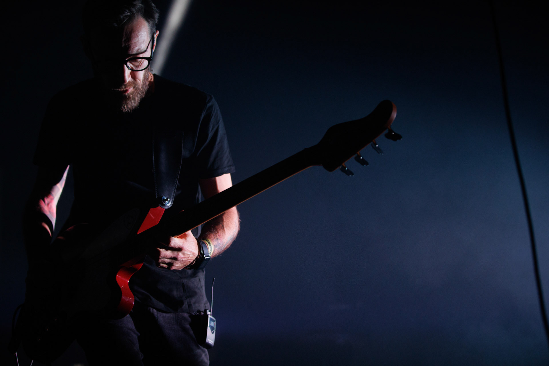 Lao Che - „Trasa Pozegnalna - No to Che”  17.11.2021 Warszawa klub Stodola.n/z Rafal „Zubr” Borycki – gitara basowa,rock alternatywny, crossover, rock, metal, folk, piosenka aktorska, elektro, słuchowisko,fot. Andrzej Wasilkiewicz/REPORTER