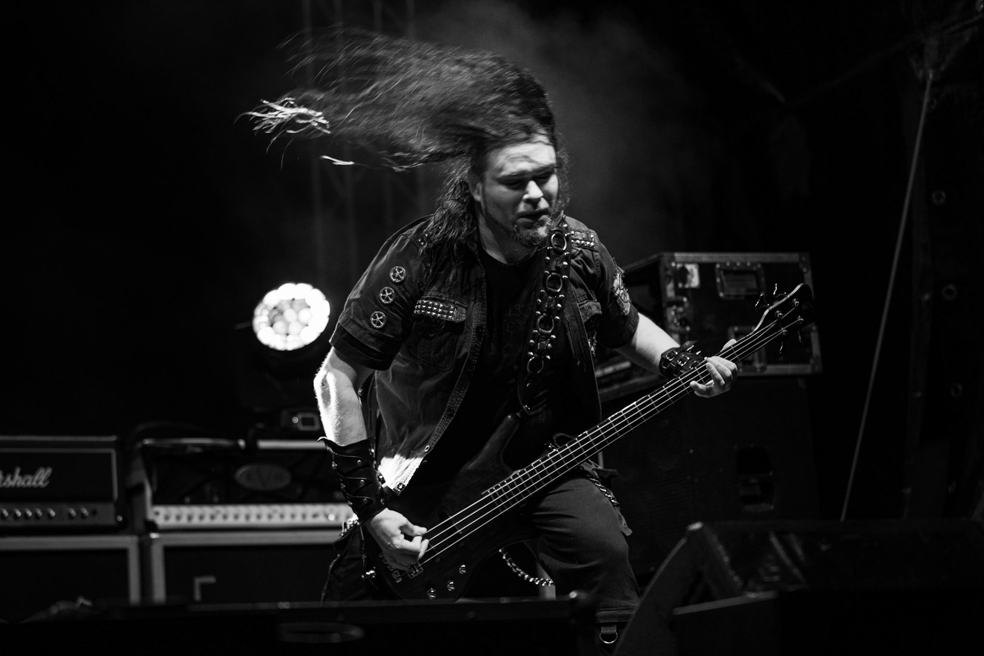 Vader - Death Metal - koncert w ramach Blitzkrieg MMXX warszawskia Progresja, Peter: Guitar + VocalsPajak: GuitarHal: BassJames: Drumsfot. Andrzej kaziq Wasilkiewicz/Reporter