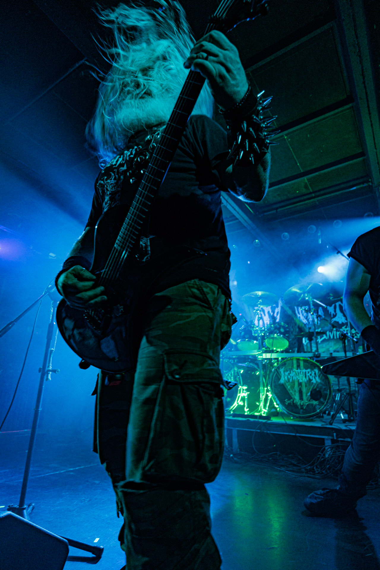 21.10.2022 - 𝗜𝗡𝗖𝗔𝗡𝗧𝗔𝗧𝗜𝗢𝗡 - amerykanski death metal w warszawskiej Proximie.Morderczy death metal na maksymalnie niskim stroju, halasie i chaosie nigdy nie stracil na sile - niezaleznie czy mowimy o swietnej nowej plcie, czy o kultowych strzalach rzedu "Onward to Golgotha". Sklad dowodzony przez Johna McEntee nigdy nie pudluje - na zywo rowniez.John McEntee - gitara, wokal, Kyle Severn - perkusja Alex Bouks - gitara,Chuck Sherwood - gitara basowa,Death metal, Black metal, Metal, Death-doom, Produkcja Knock Out Productions,fot. Andrzej Wasilkiewicz/Reporter