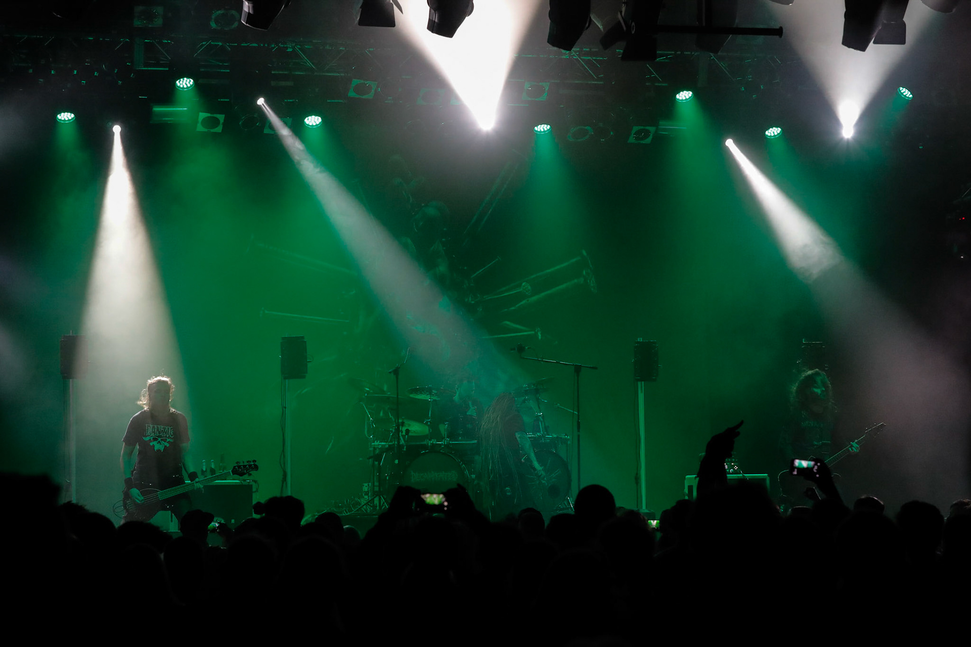 30.11.2018 Knock Out Tour 2018 - Warszawa Progresja - DECAPITATED - techniczny death metal, groove metal,

Wacław „Vogg” Kiełtyka gitara,
Rafał "Rasta" Piotrowski wokal, 
Michał "Młody" Łysejko perkusja,
Hubert Więcek gitara basowa, fot. Andrzej Wasilkiewicz/Reporter