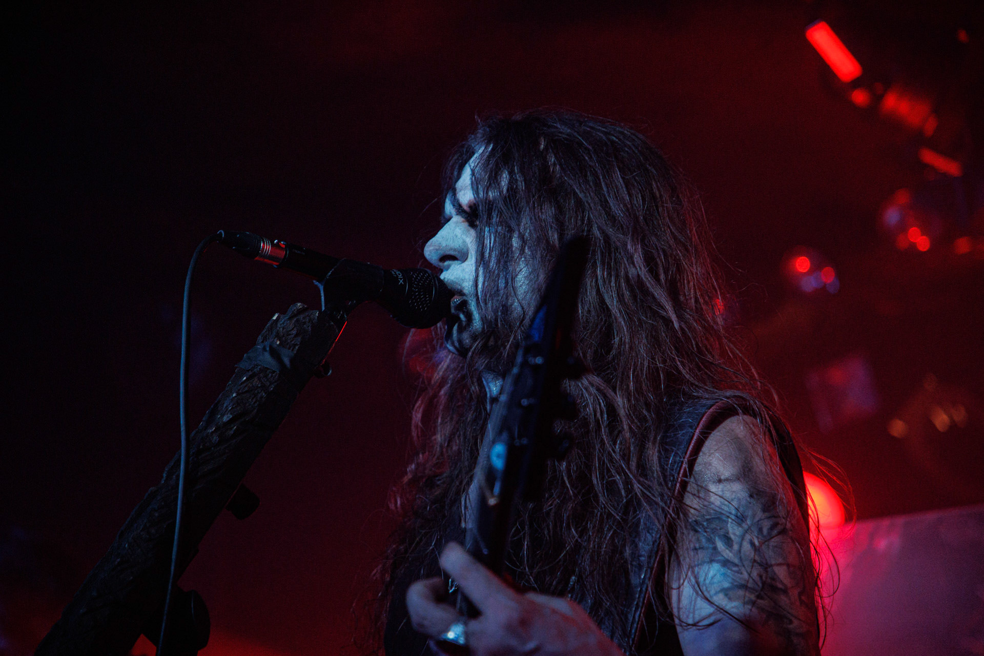 18.03.2022 HATE - INFERNALIS RESURGENTIS - Warszawski koncert zespolu HATE.Warszawski HATE, ktory promuje swoj najnowszy album zatytulowany 'Rugia' wydany 15-go pazdziernika nakladem Metal Blade Records, zapowiada przekrojowy set siegajacy korzeni zespolu. Black metal, death metal, polski metal.n/z Adam "ATF Sinner - Adam The First Sinner" Buszko - wokal gitara, fot. Andrzej Wasilkiewicz/Reporter