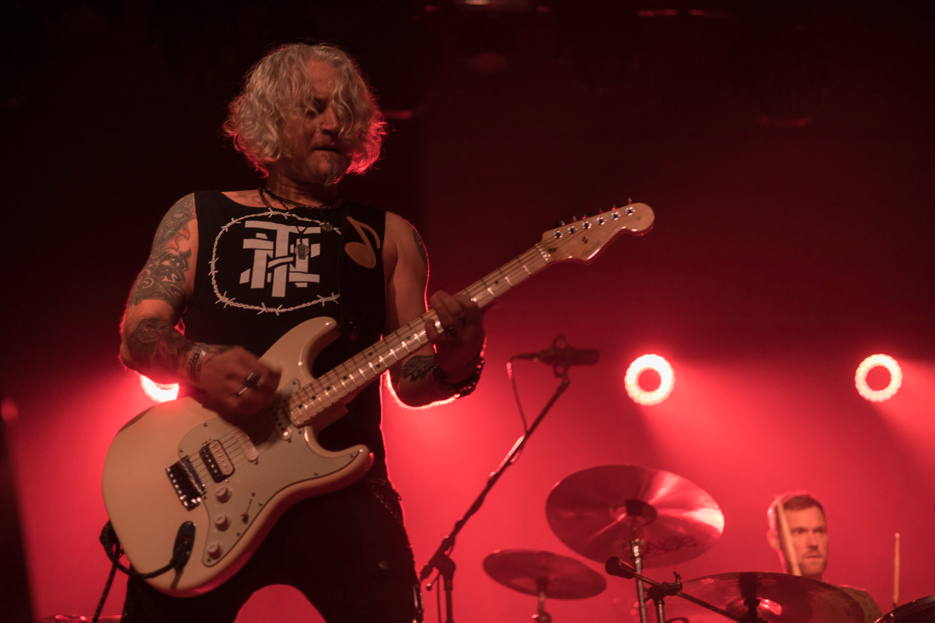 4.11.2022 TZN Xenna - warszawska grupa punkrockowa, wystapila przed KULTem w Warszawie, Klub Stodola,fot. Andrzej Wasilkiewicz/Reporter