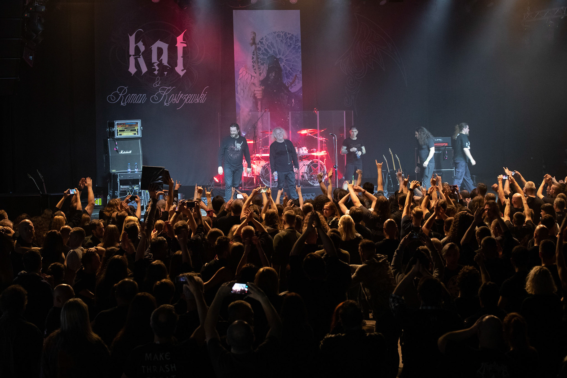 01.03.2019 KAT & Roman Kostrzewski Polska, metal, trashmetal, - koncert w warszawskiej Progresji promujący nowy album studyjny grupy „Popiór”
jeden z pierwszych koncertów w nowym składzie,
 Roman Kostrzewski – wokal
Jacek Nowak – perkusja
Krzysztof Pistelok – gitara
Jacek Hiro – gitara
Michał Laksa – bas
fot. Andrzej Wasilkiewicz/Reporter