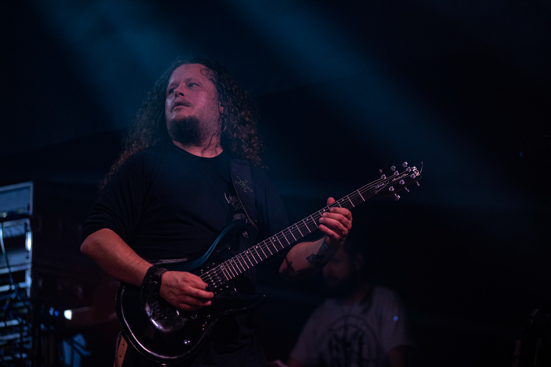 12.09.2021 - KAT i Roman Kostrzewski - koncert "Do zobaczenia w piekle" Wroclaw, Centrum Koncertowe A2.  Jacek Hiro – gitara,fot. Andrzej kaziq Wasilkiewicz