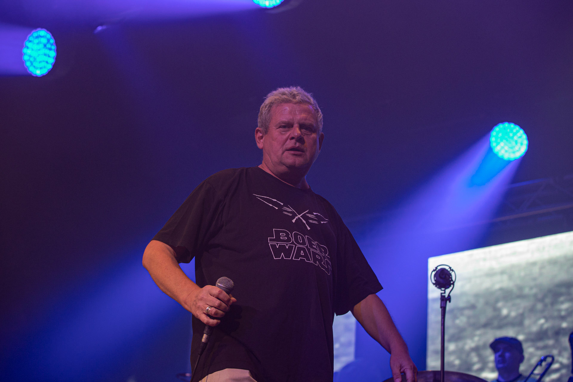 KULT - koncert Pomaranczowa Trasa 2021 - Warszawa Stodoła. 29 pazdziernika 2021. Kazik Staszewski wokal,Rock, rock progresywny, rock alternatywny, punk, nowa fala, polski rock.fot. Andrzej kaziq Wasilkiewicz/Reporter