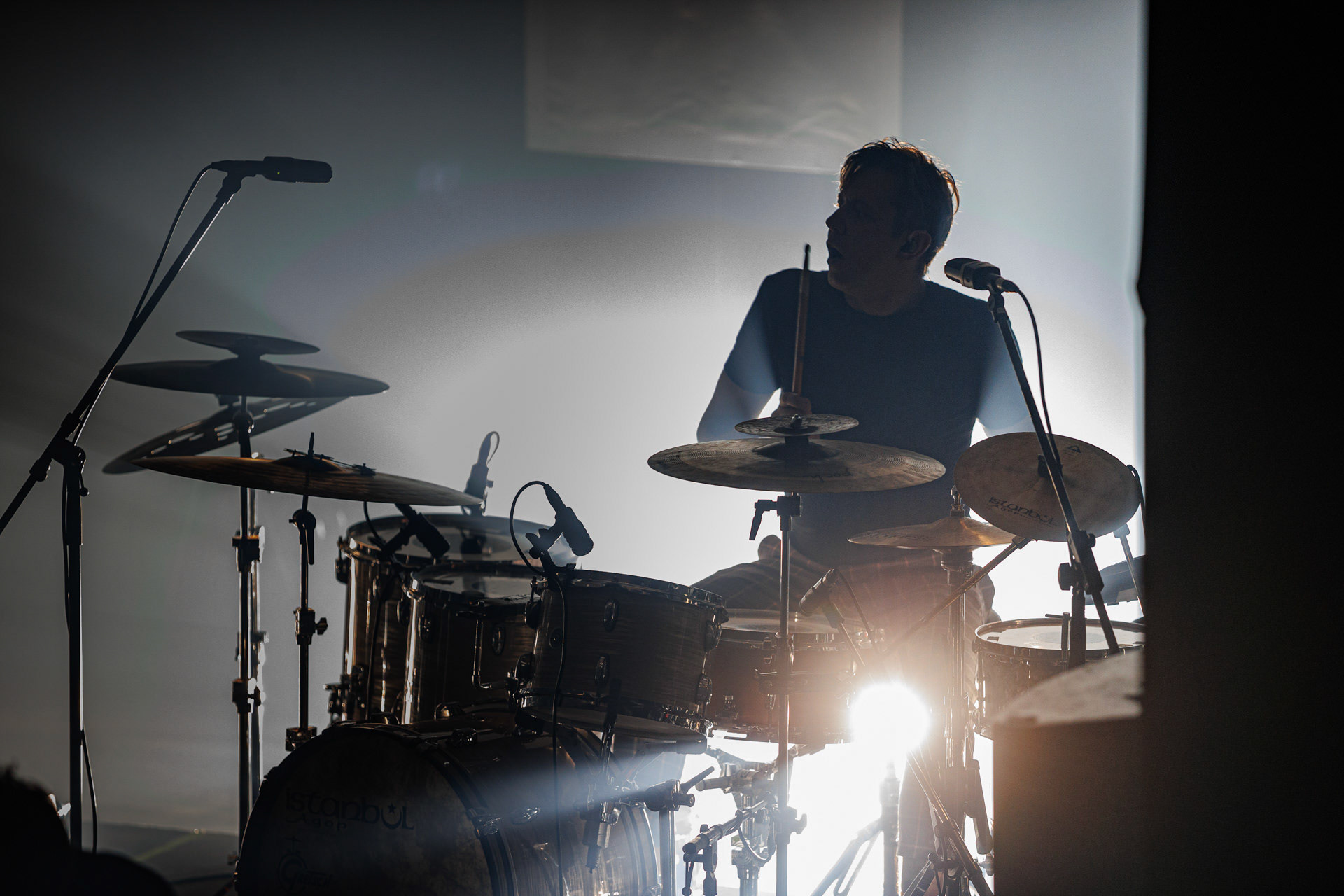 Lao Che - „Trasa Pozegnalna - No to Che”  17.11.2021 Warszawa klub Stodola.n/z Michal „Dimon” Jastrzebski – perkusja,rock alternatywny, crossover, rock, metal, folk, piosenka aktorska, elektro, słuchowisko,fot. Andrzej Wasilkiewicz/REPORTER