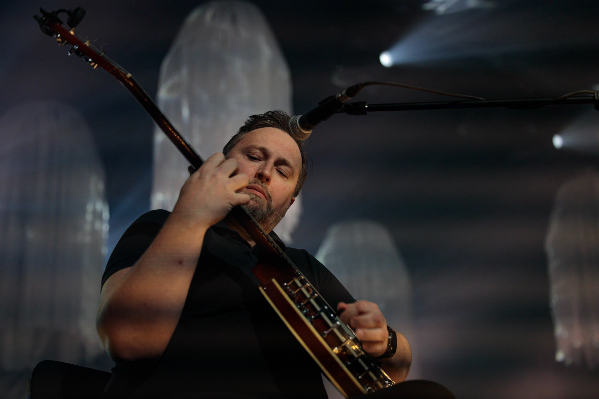 5.12.2021 Kasia Kowalska akustycznie w Klubie Stodola.n/z Kasia Kowalska - wokal,n/z Jerzy Runowski - gitara,n/z Pawel Grudniak - bass,n/z Marcin Karel - gitara,n/z Barek Pawlus - perkusja,Rock, rock progresywny, rock alternatywny, polski rock, pop-rock.fot. Andrzej Wasilkiewicz/Reporter