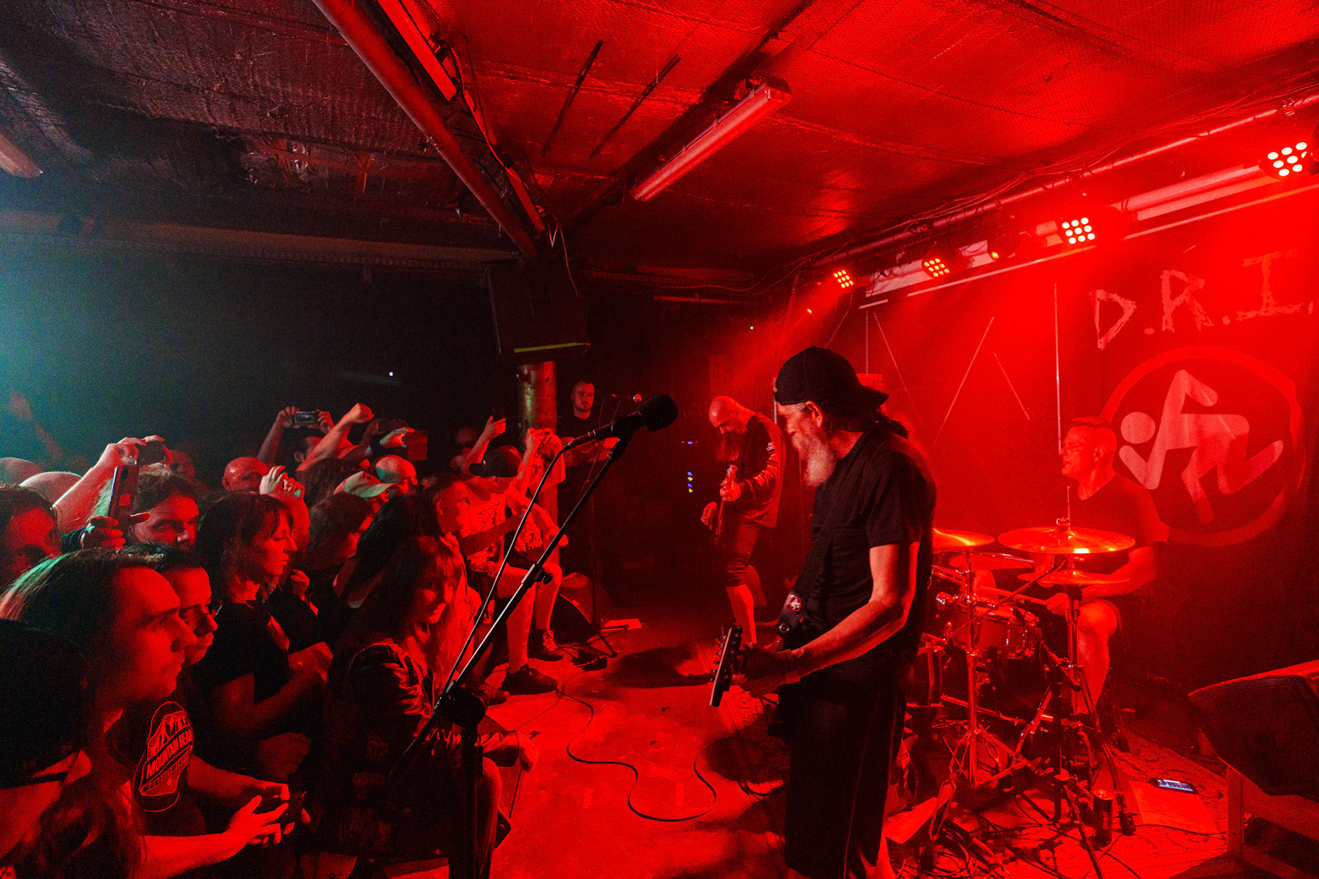 2023.07.25 D.R.I. - Dirty Rotten Imbeciles - hardcore punk, thrash metal, WiniaryBookings, Warszawa Hydrozagadka fot. Andrzej Wasilkiewicz/kaziq.com