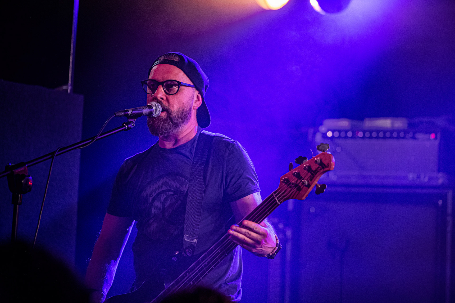 02.02.2020 Koncert Illusion w warszawskiej Proximie. 
n/z Jarosław Śmigiel – gitara basowa
Polski grunge, hardcore, hardrock, Winiary Bookings fot. Andrzej Wasilkiewicz/REPORTER