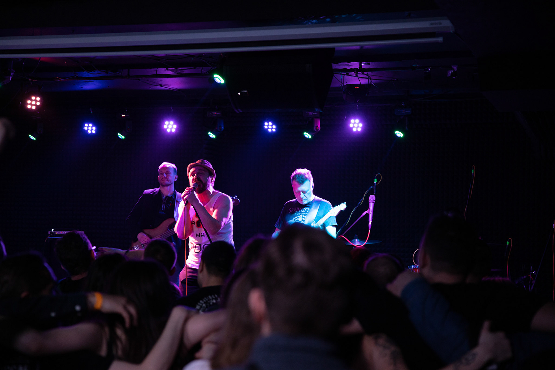 14.02.2020  Dr MISIO koncert w warszawskim Remoncie w ramach trasy Punky Reggae live 2020 Wokal: Arek Jakubik
Gitara: Paweł Derentowicz
Gitara basowa: Mario Matysek
Klawisz: Radek Kupis
Perkusja: Jan Prościński, fot. Andrzej Wasilkiewicz/REPORTER