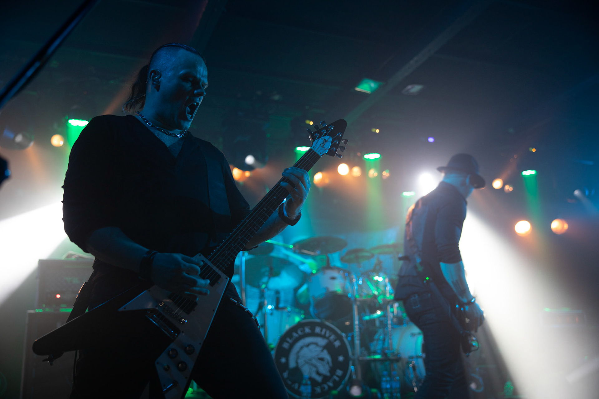 BLACK RIVER – rock, metal, punk, super grupa muzyków BEHEMOTH, DIMMU BORGIR, ROOTWATER, GEISHA GONER, HUNTER, VESANIA, NEOLITHIC.

Maciej Taff – wokal
Piotr „Kay” Wtulich – gitara
Artur „Art” Kempa – gitara
Tomasz „Orion” Wróblewski – bass
Dariusz „Daray” Brzozowski – perkusja
agencja Winiarybookings 
 fot. Andrzej Wasilkiewicz/Reporter