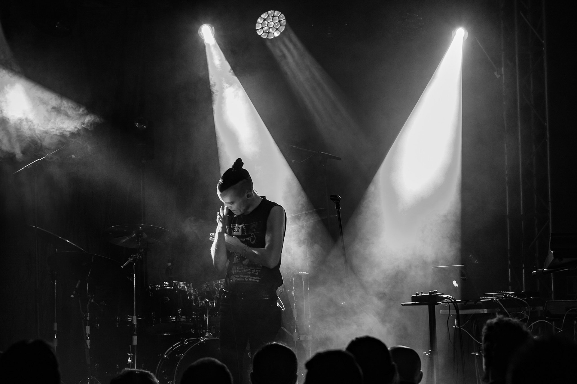 2.04.2019 Decadent Fun Club (Polska)  alternative post-punk, dark pop
Paveu Ostrovsky vocal, 
Jasiek Łukomski bass, 
Mateusz Gągol synths, 
Kamil Cegiełka drums,
klub Kwadrat,
Knock Out Productions,