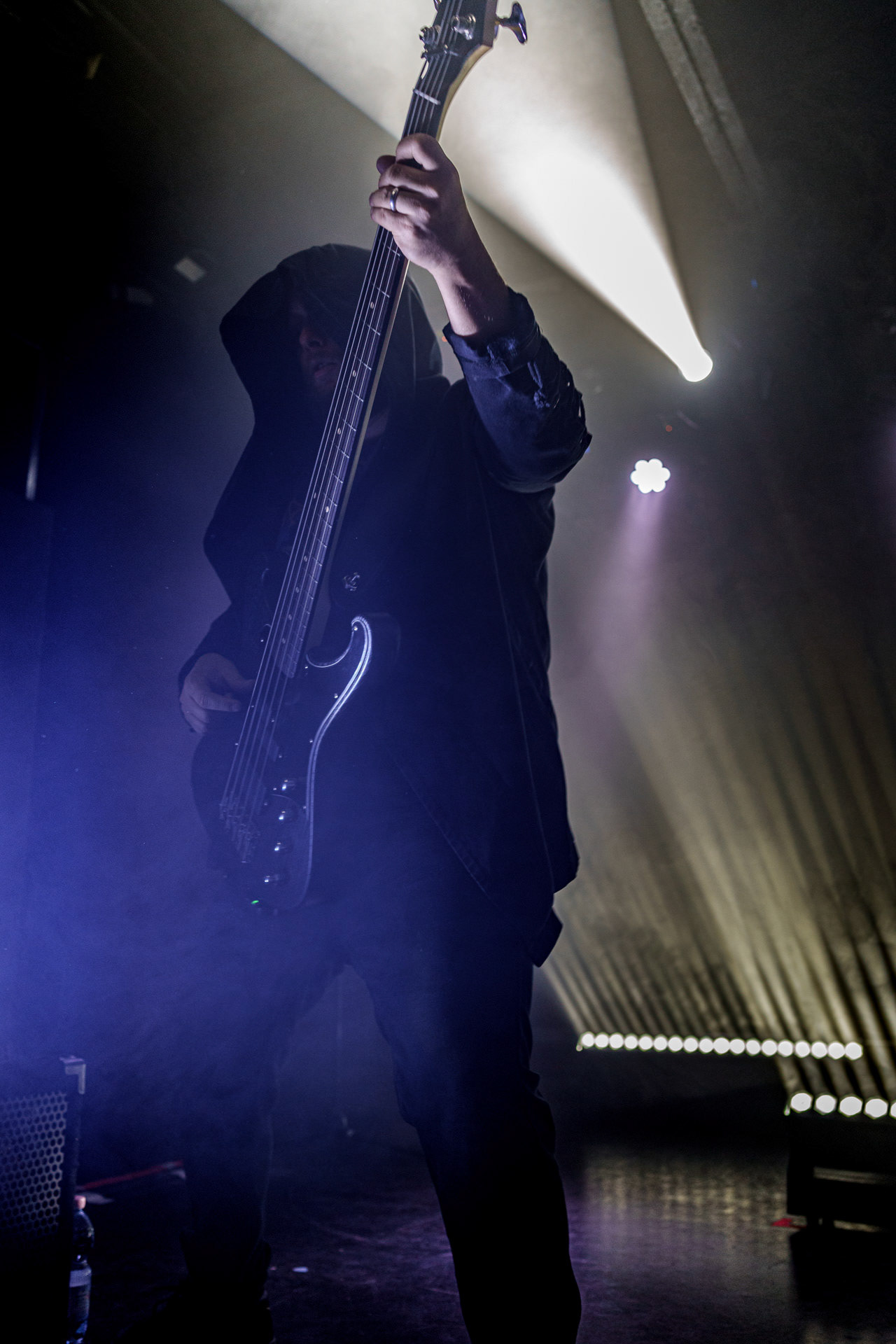 6.12.2022 Zeal &amp; Ardor - Warszawa.Szwajcarski industrial metal, blackgaze, awant-garde, afroamerykanski spirytualizmu z black metalem,n/z Lukas Kurmann - bass,Knock Out Productions,Klub Proxima,Fot. Andrzej Wasilkiewicz/Reporter