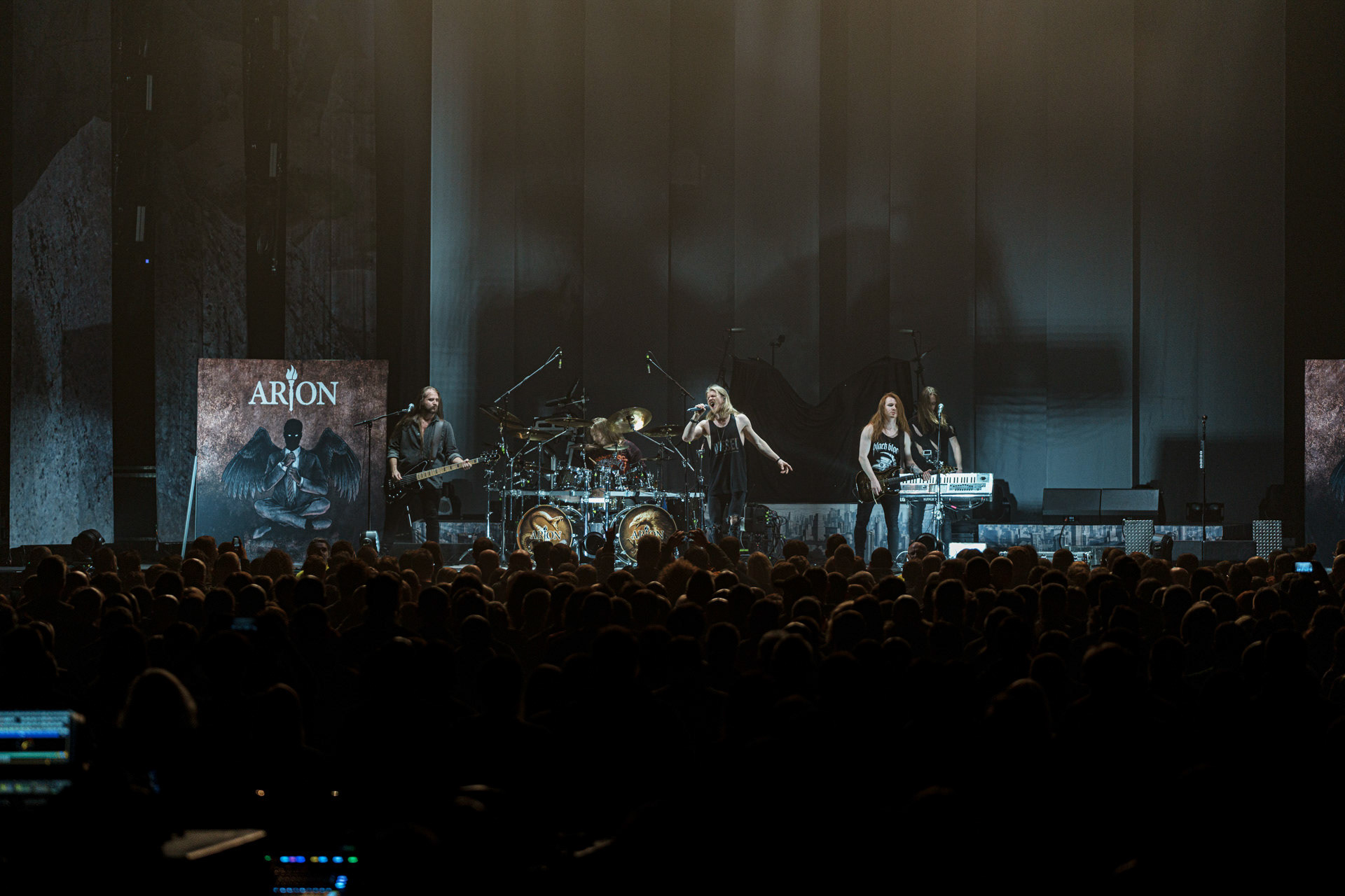 29.01.2023 - Arion  - warszawski koncert finskich metali przed Dream Theater, hala COS Torwar. Produkcja Winiary Bookings. Fot. Andrzej Wasilkiewicz/Reporter