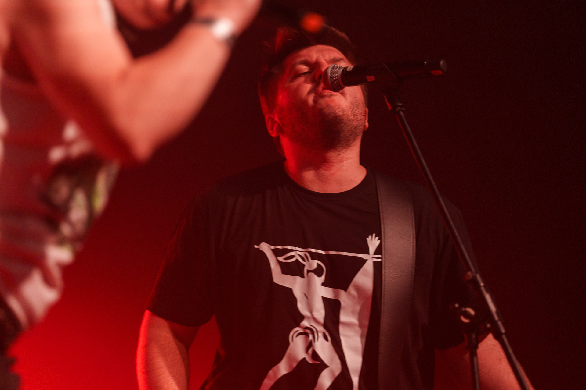 4.11.2022 TZN Xenna - warszawska grupa punkrockowa, wystapila przed KULTem w Warszawie, Klub Stodola,fot. Andrzej Wasilkiewicz/Reporter