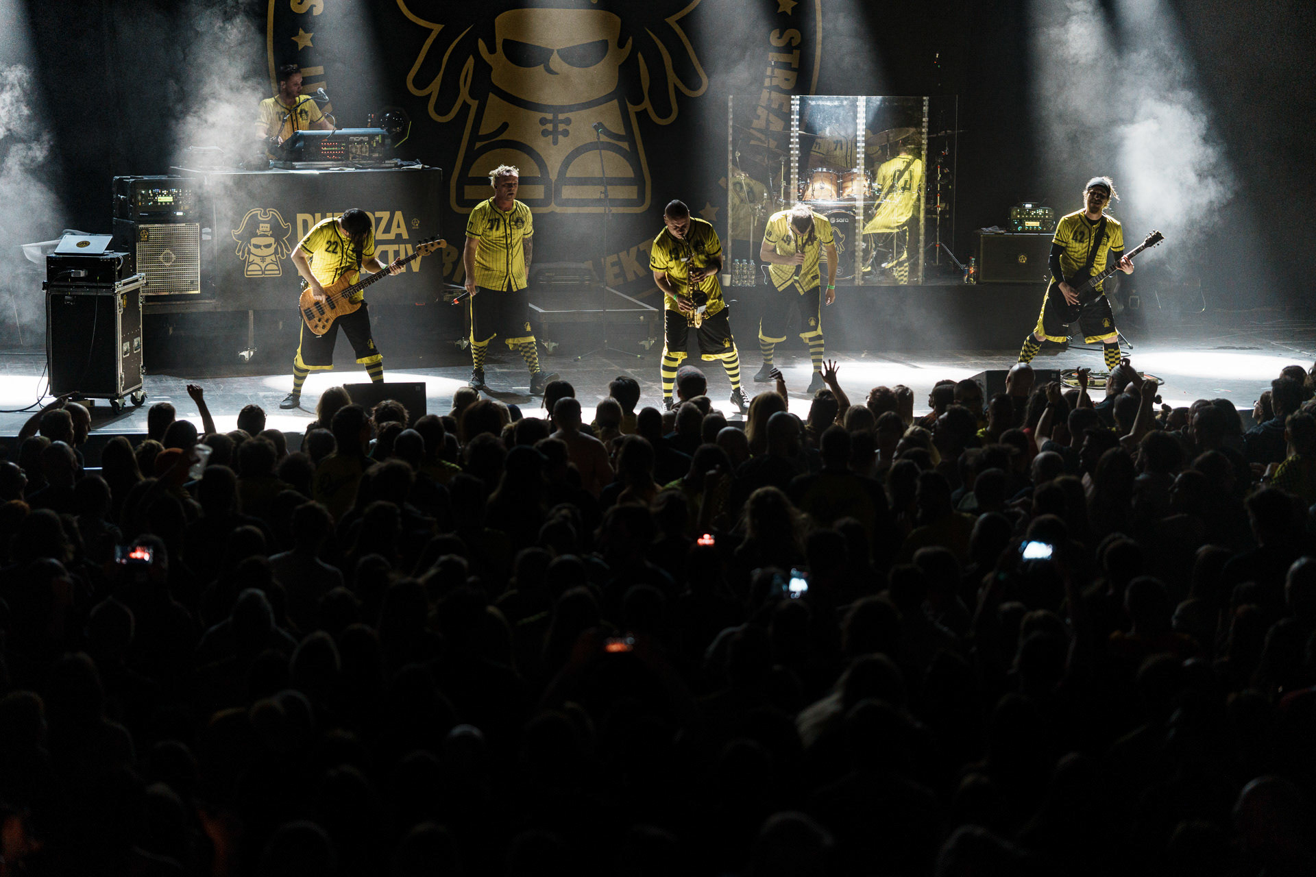 9.02.23 DUBIOZA KOLEKTIV - bosniacka grupa muzyczna, grajaca reggae, dub i rock. - Warszawa Progresja. Winiary Bookings.Fot. Andrzej Wasilkiewicz/Reporter