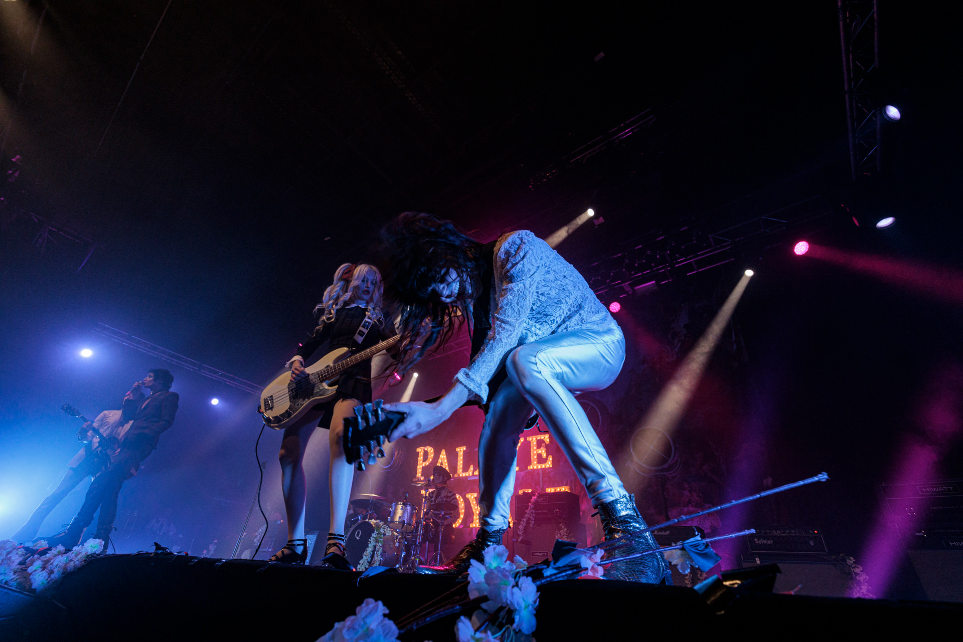 Palaye Royale - Warszawski koncert zespołu braci Kropp w Progresji. Art rock, rock and roll, glam rock, garage rock, indie rock, WiniaryBookings, fot. Andrzej Wasilkiewicz/Reporter