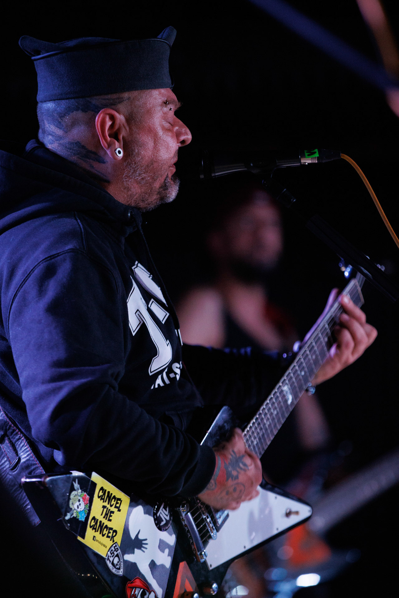 12.11.2021 Lipali - koncert Warszawa klub Remont.Najnowszy album „MOSTY, RZEKI, LUDZIE”.Tomasz Lipa Lipnicki - wokal, gitara,Rock, rock progresywny, rock alternatywny, polski rock.fot. Andrzej kaziq Wasilkiewicz/Reporter