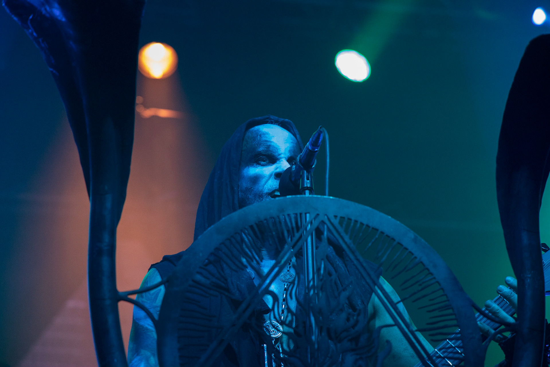 14.12.2018r. Behemoth koncert Merry Christless - Warszawa Progresja, Adam "Nergal" Darski – gitara, wokal prowadzący, 
Zbigniew "Inferno" Promiński – perkusja,
Tomasz "Orion" Wróblewski – gitara basowa, Patryk "Seth" Sztyber – gitara,  fot. Andrzej Wasilkiewicz/Reporter