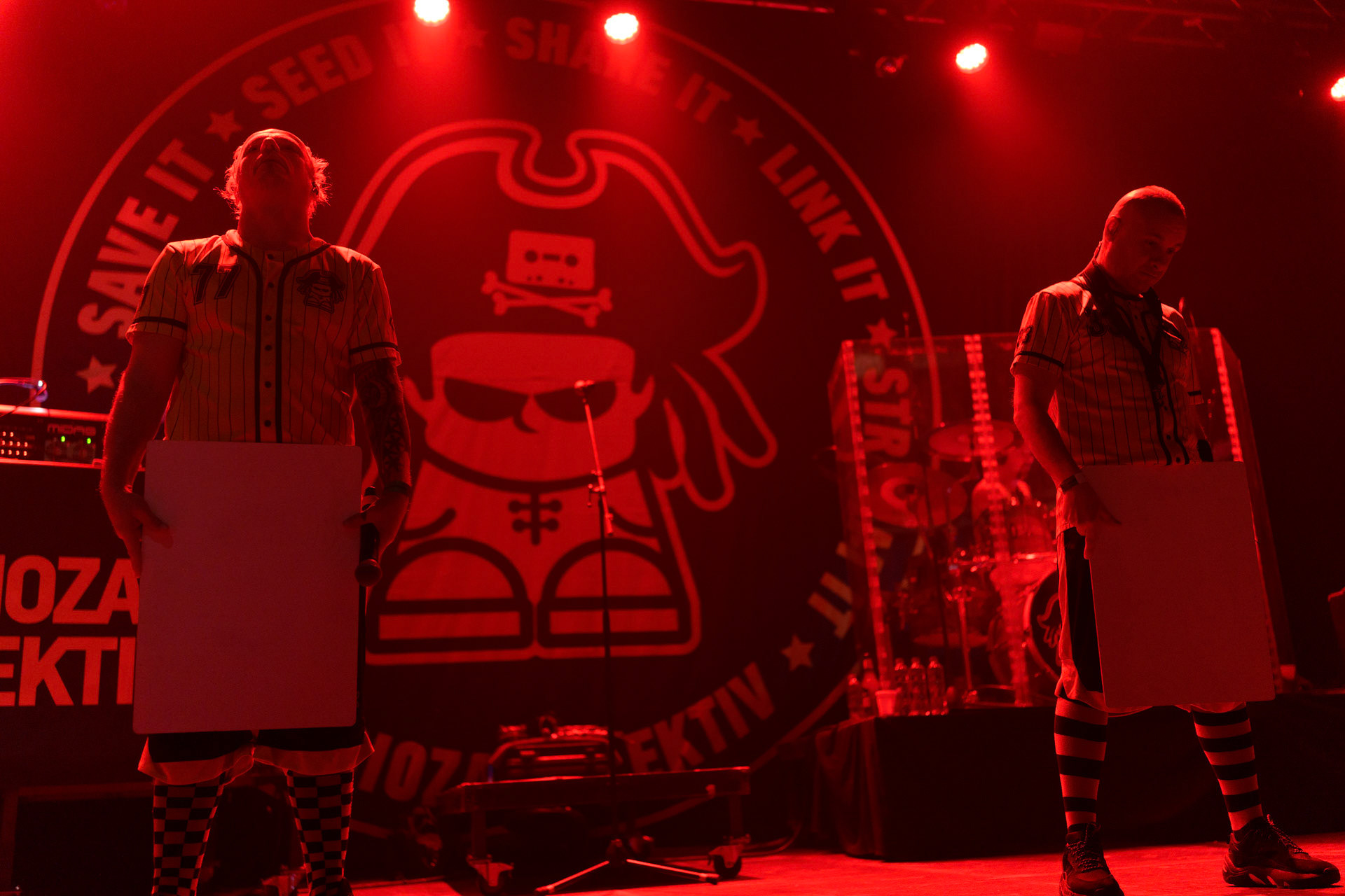 9.02.23 DUBIOZA KOLEKTIV - bosniacka grupa muzyczna, grajaca reggae, dub i rock. - Warszawa Progresja. Winiary Bookings.Fot. Andrzej Wasilkiewicz/Reporter