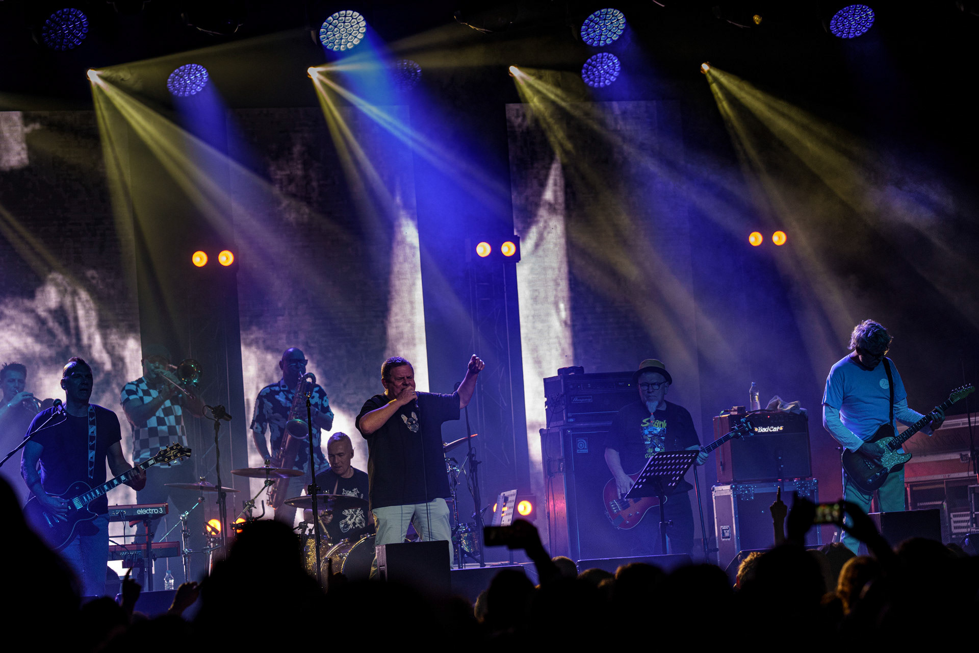 4.11.2022 KULT - Pomaranczowa Trasa 2022 - Warszawa Stodola, Rock, rock progresywny, rock alternatywny, punk, nowa fala, polski rock. fot. Andrzej Wasilkiewicz/Reporter